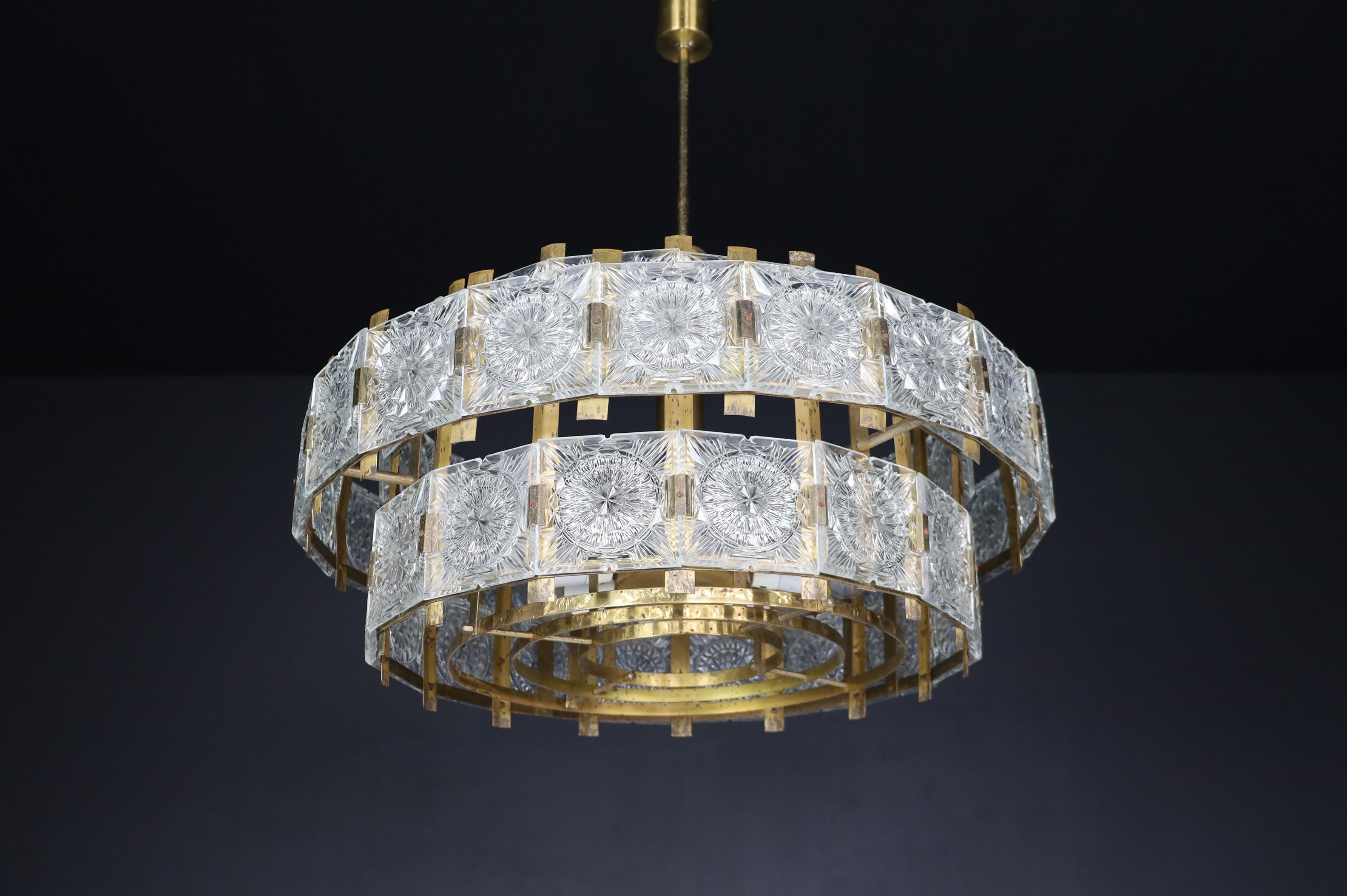 Large Extravagant Chandelier with Patinated Brass Fixture, Praque, 1960s For Sale 3