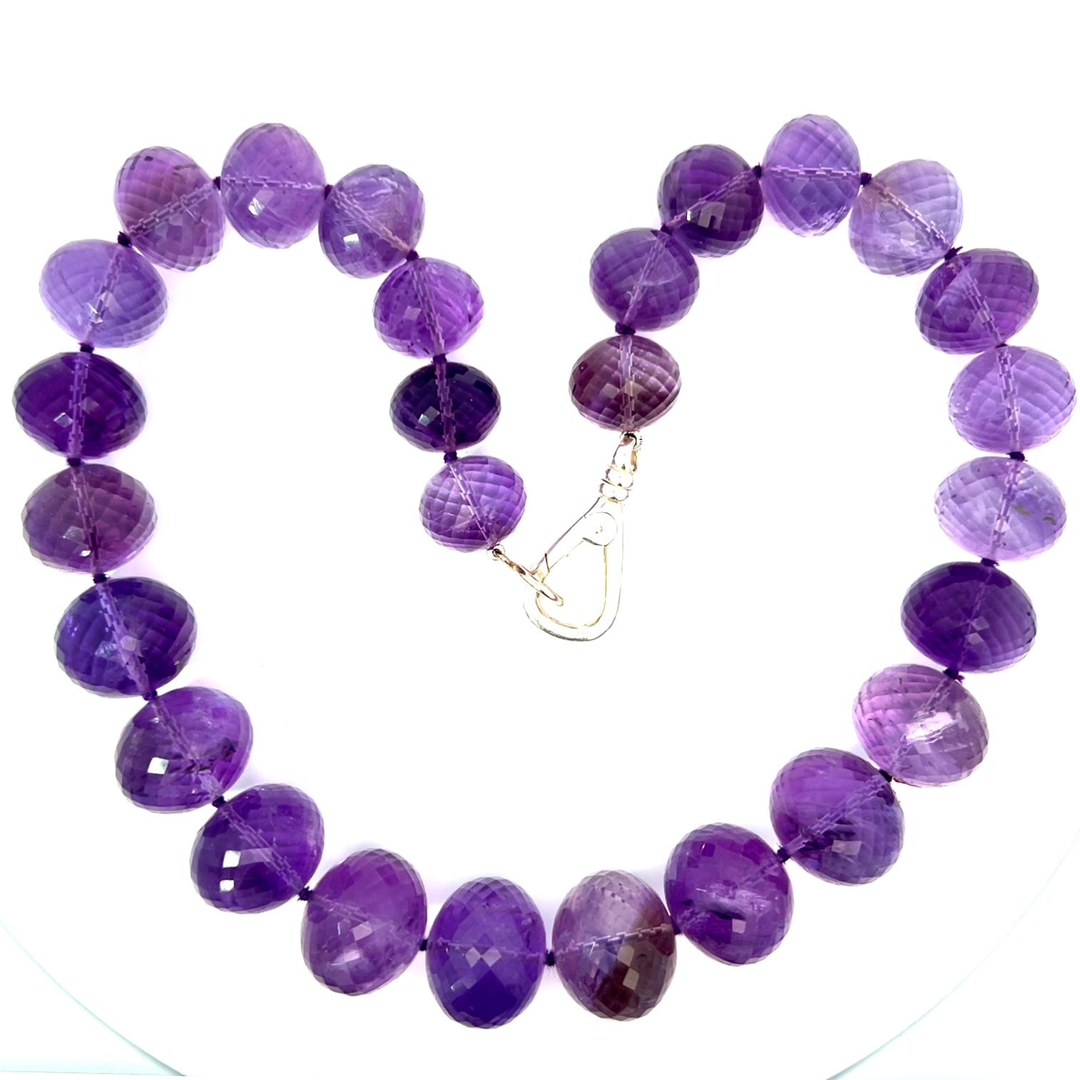Collana di perle di ametista sfaccettate di grandi dimensioni da 19 pollici In condizioni Nuovo in vendita a New York, NY