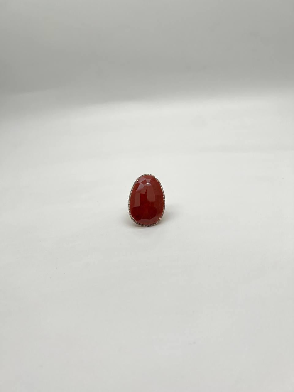 Large Faceted Cabochon Red Jasper 14K Yellow Gold Statement Diamonds Halo Ring For Sale 3