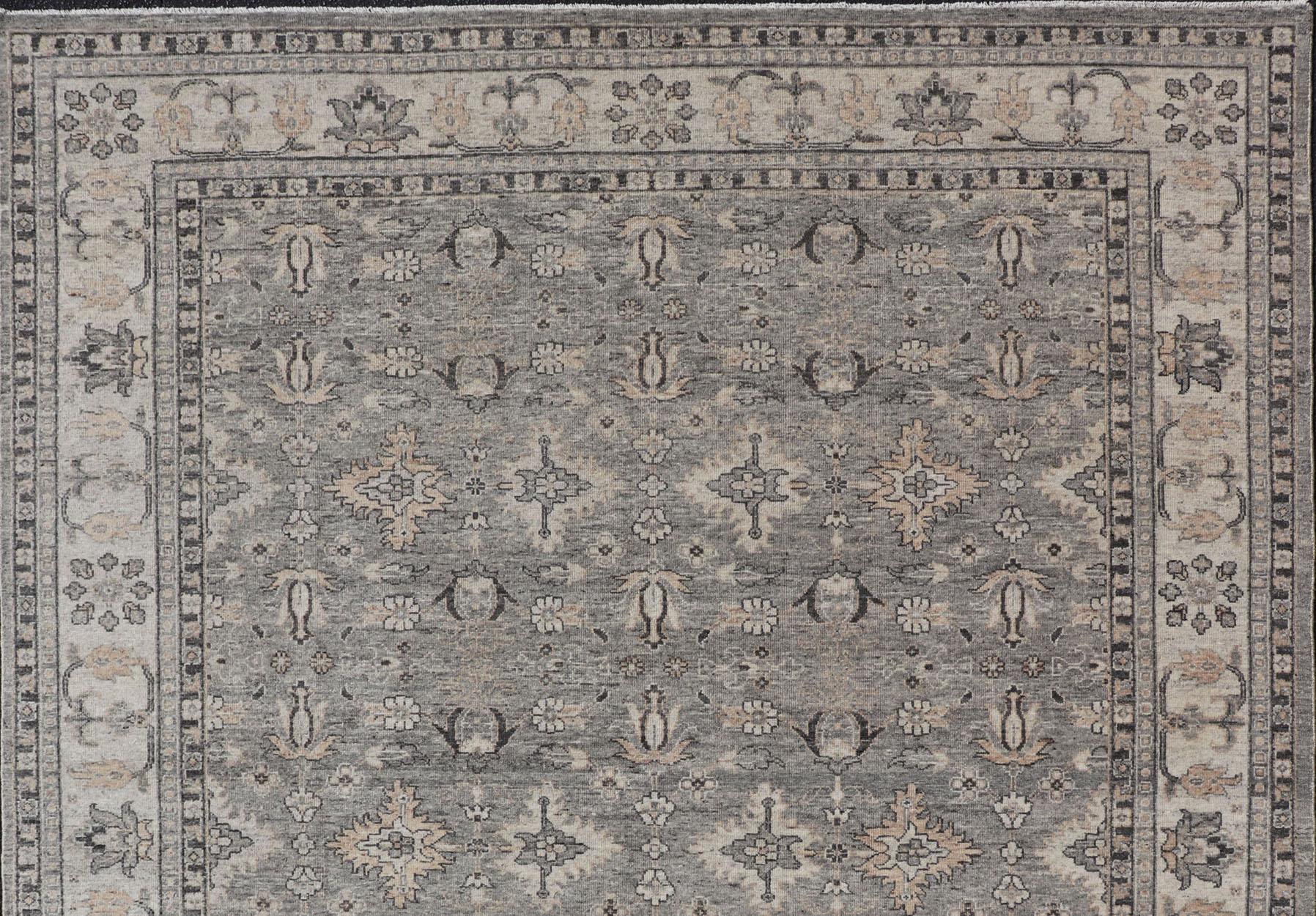 Großer verblasster indischer Oushak-Teppich aus Wolle in Grau, Holzkohle und Light Taupe 9'0 x 12'3 im Angebot 3