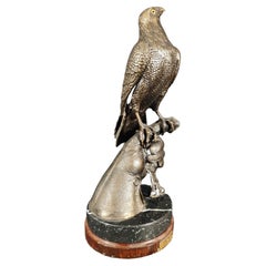 Large Falcon in Patinated Bronze 20th Century