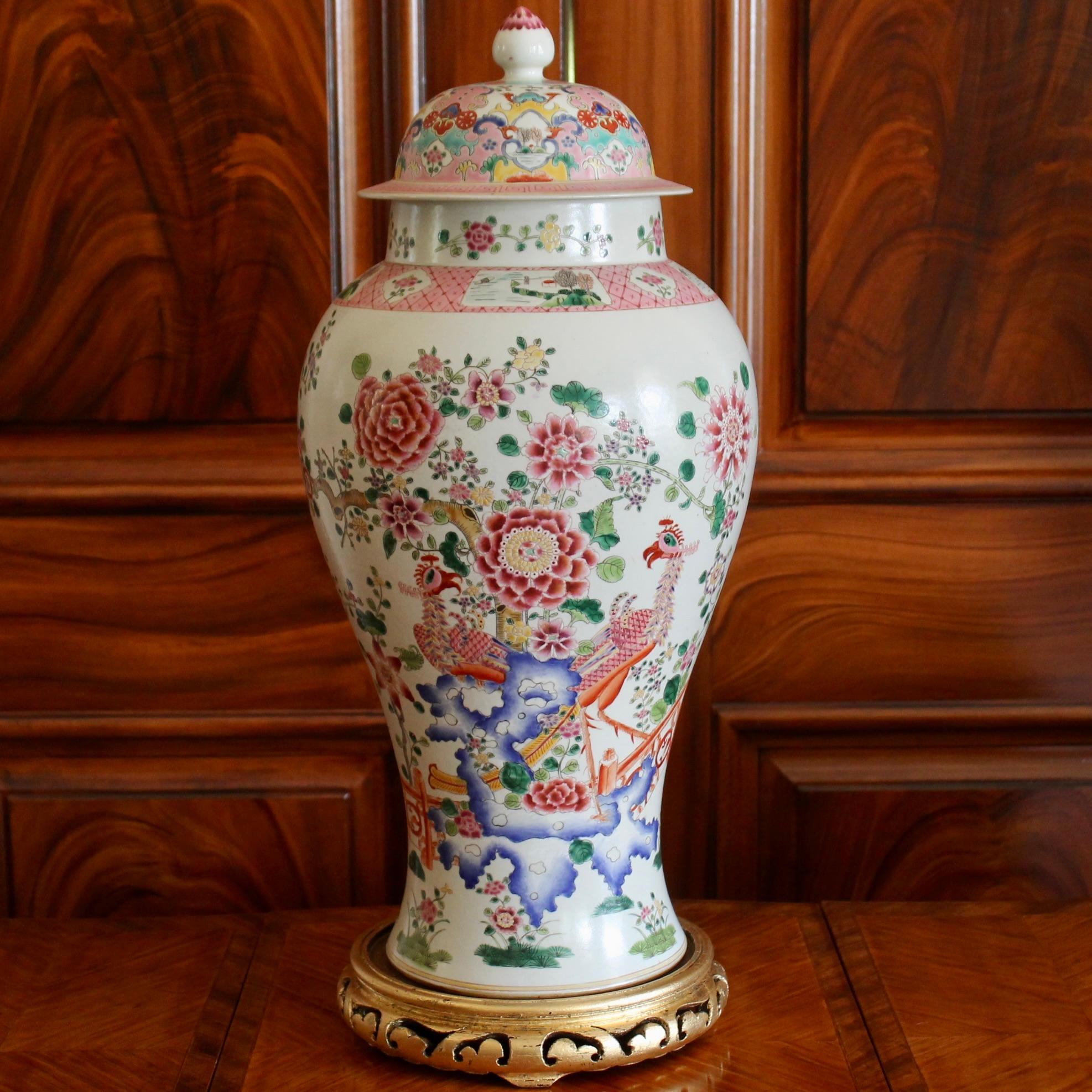 Large Famille Rose Chinese Covered Porcelain Ginger Jar With Garden Decoration For Sale 11