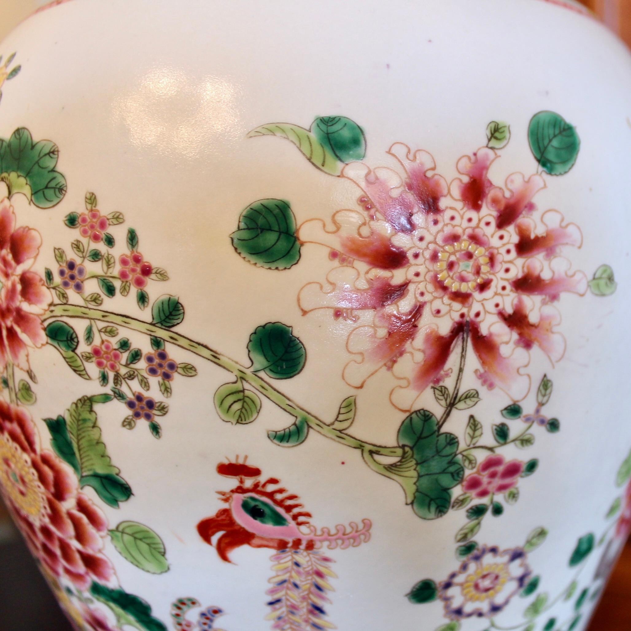 Chinese Export Large Famille Rose Chinese Covered Porcelain Jar With Garden Decoration For Sale