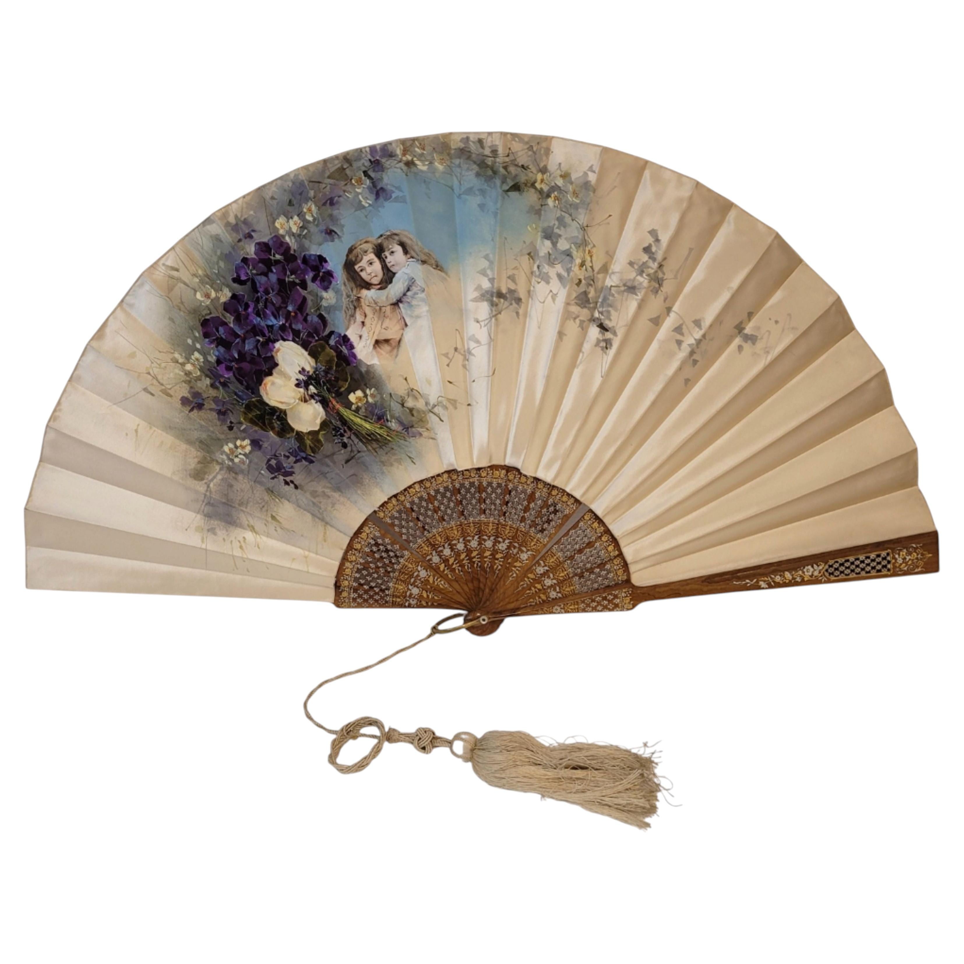 Large fan or Romantic Pericon in painted silk and gold and silver wood