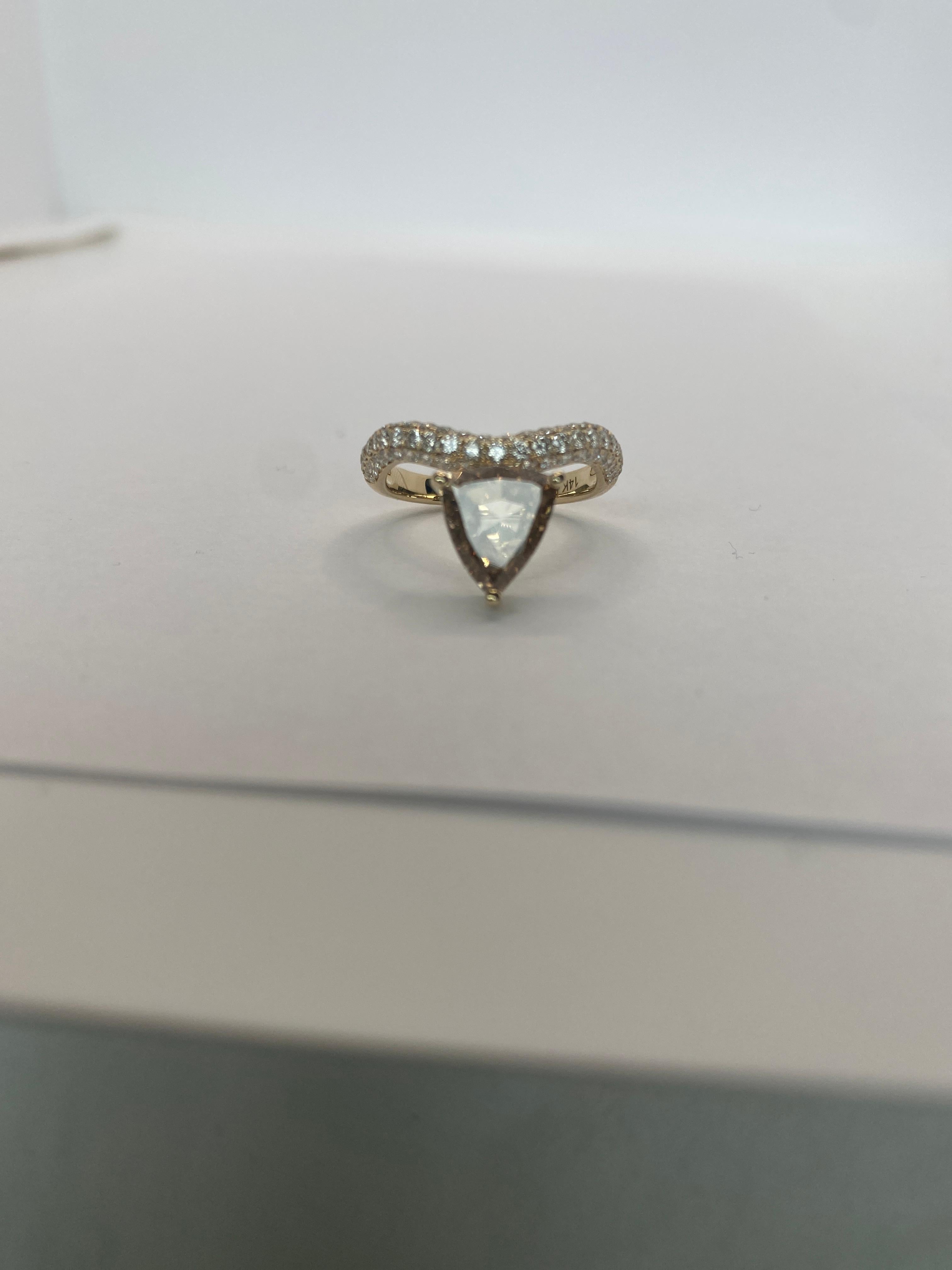 Large Fancy 2.05 Ct Triangular Diamond Solitaire and Brilliant Cut Dia Wave Ring In New Condition For Sale In Houston, TX