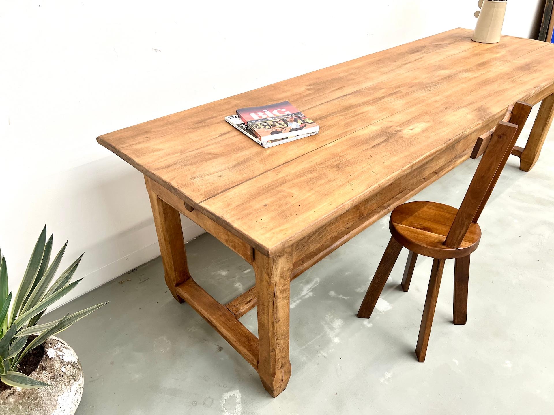 Large farmhouse table in solid beech – 1950s – 2 drawers For Sale 5
