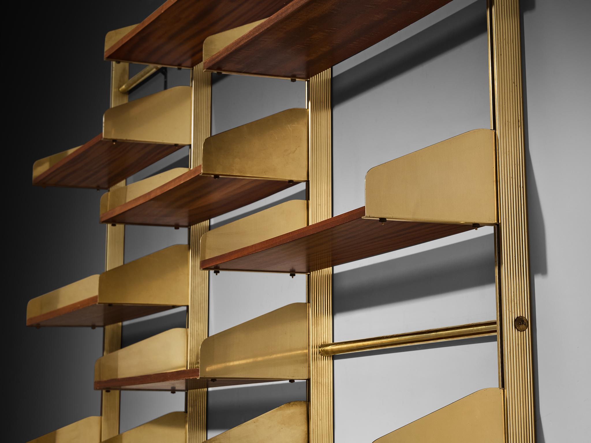 Large Feal Italian Wall Unit in Anodized Aluminum and Mahogany In Good Condition For Sale In Waalwijk, NL