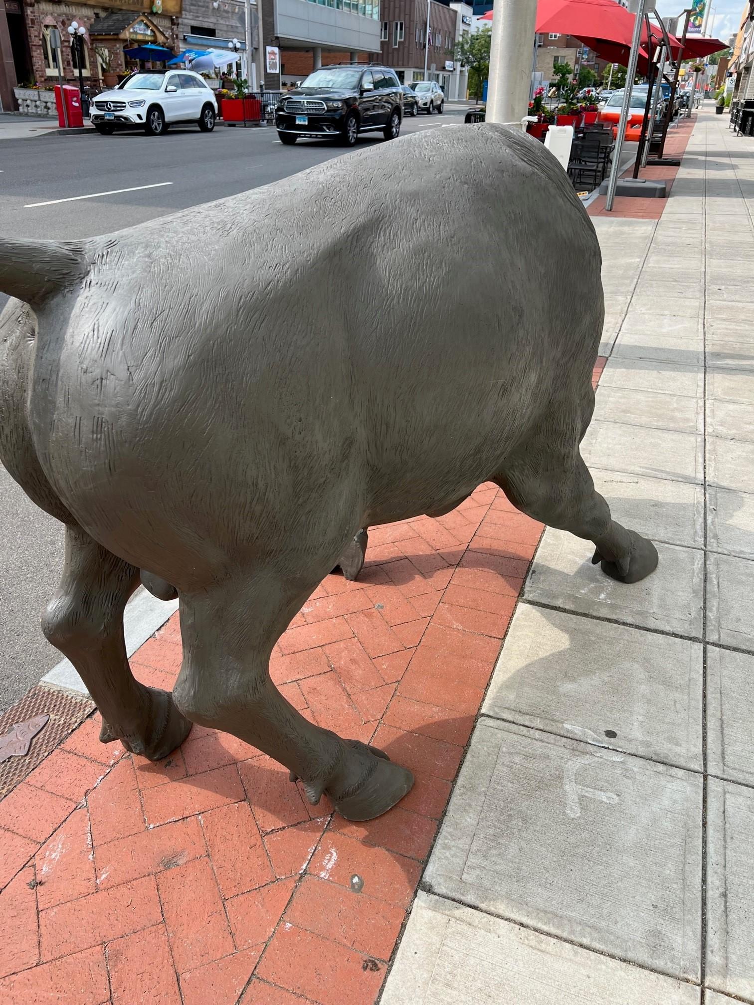 Large Fiberglass Charging Bull Statue Life Size  For Sale 3