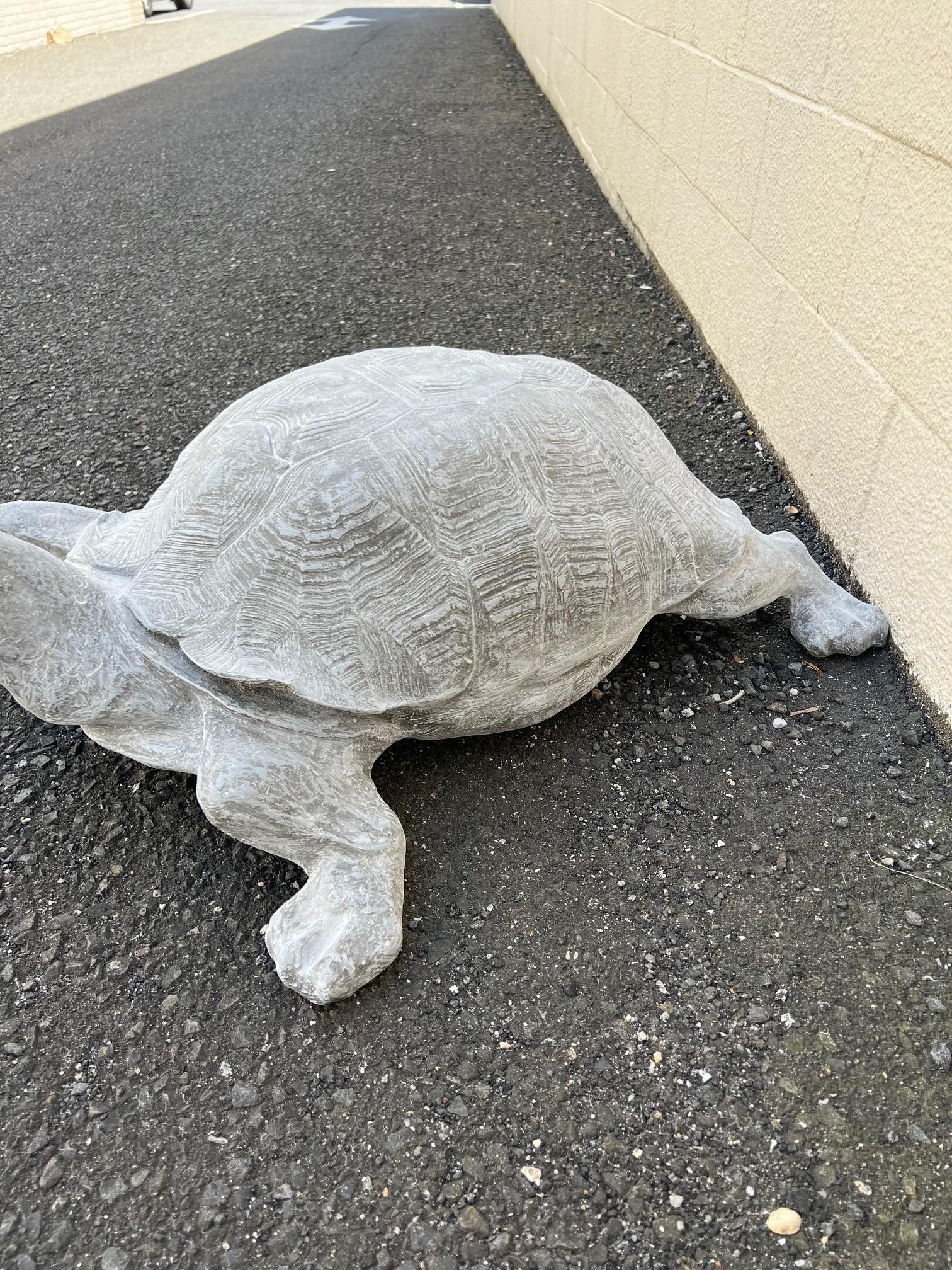 Calco Tartaruga grande in fibra di vetro in vendita