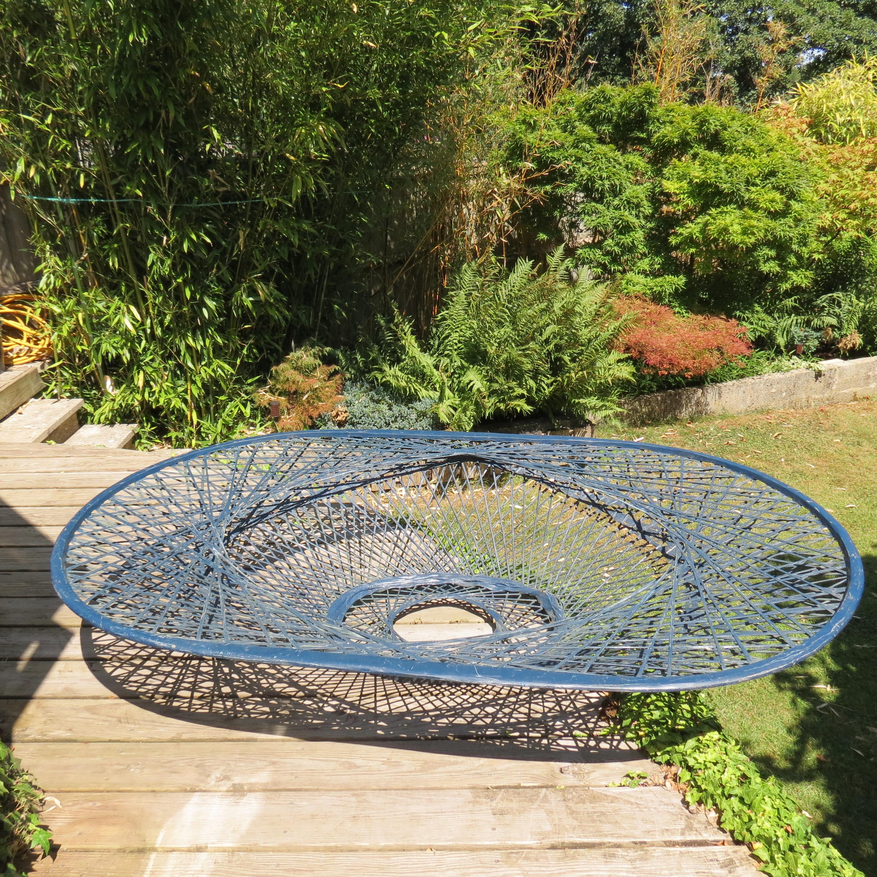 Anglais Grande jardinière en fibre de verre Jardinière en fibre de verre du milieu du siècle 1970 Russell Woodard en vente