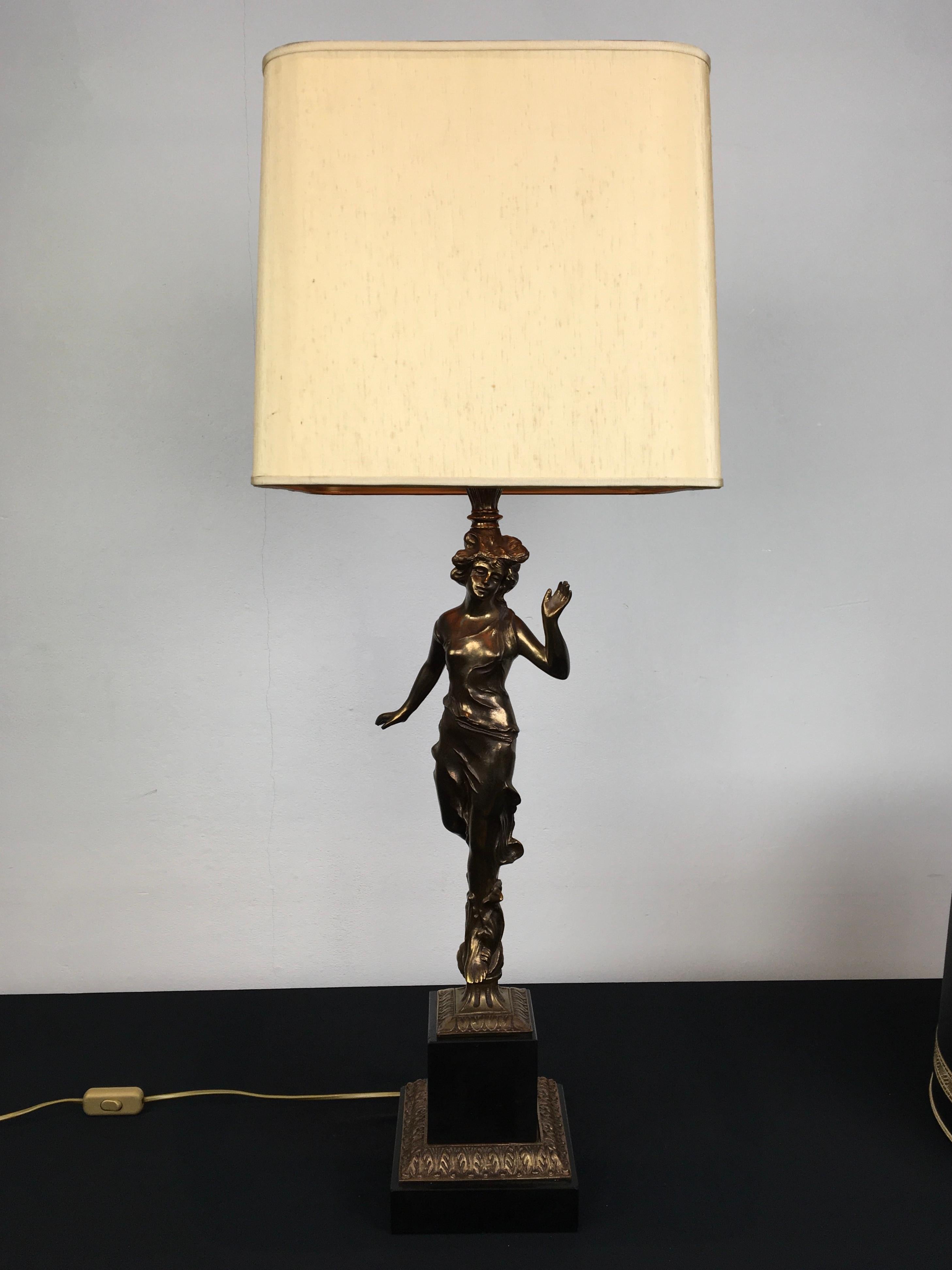 Large Figural Lady Table Lamp by Deknudt For Sale 8