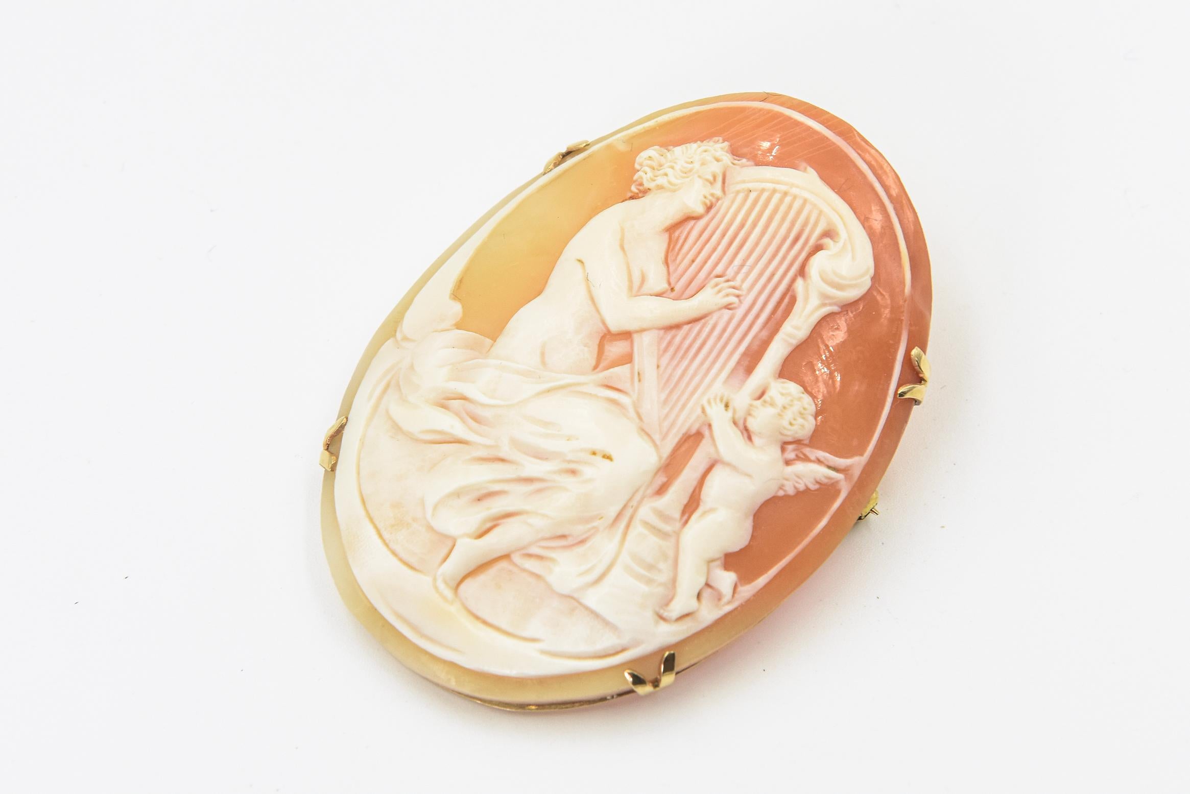 Large Figural Shell Cameo of Nude Woman Playing the Harp with Cupid Gold Brooch For Sale 3