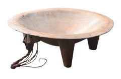 Gran cuenco fiyiano de cuatro pies - Islas Fiyi, Melanesia - S. XIX / principios del XX