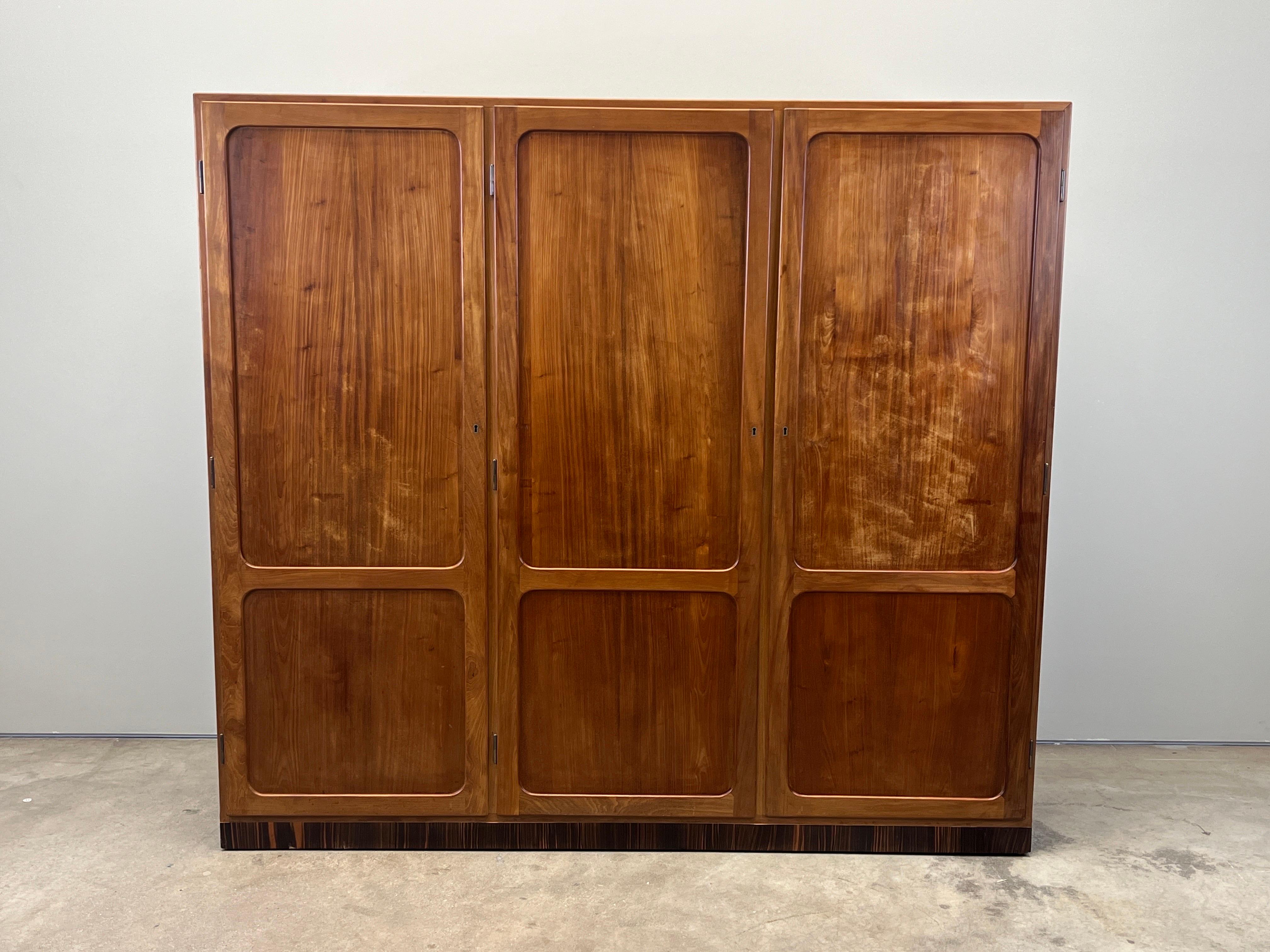 Großer Kommodenschrank von Mogens Koch für Rud Rasmussens im Angebot 6