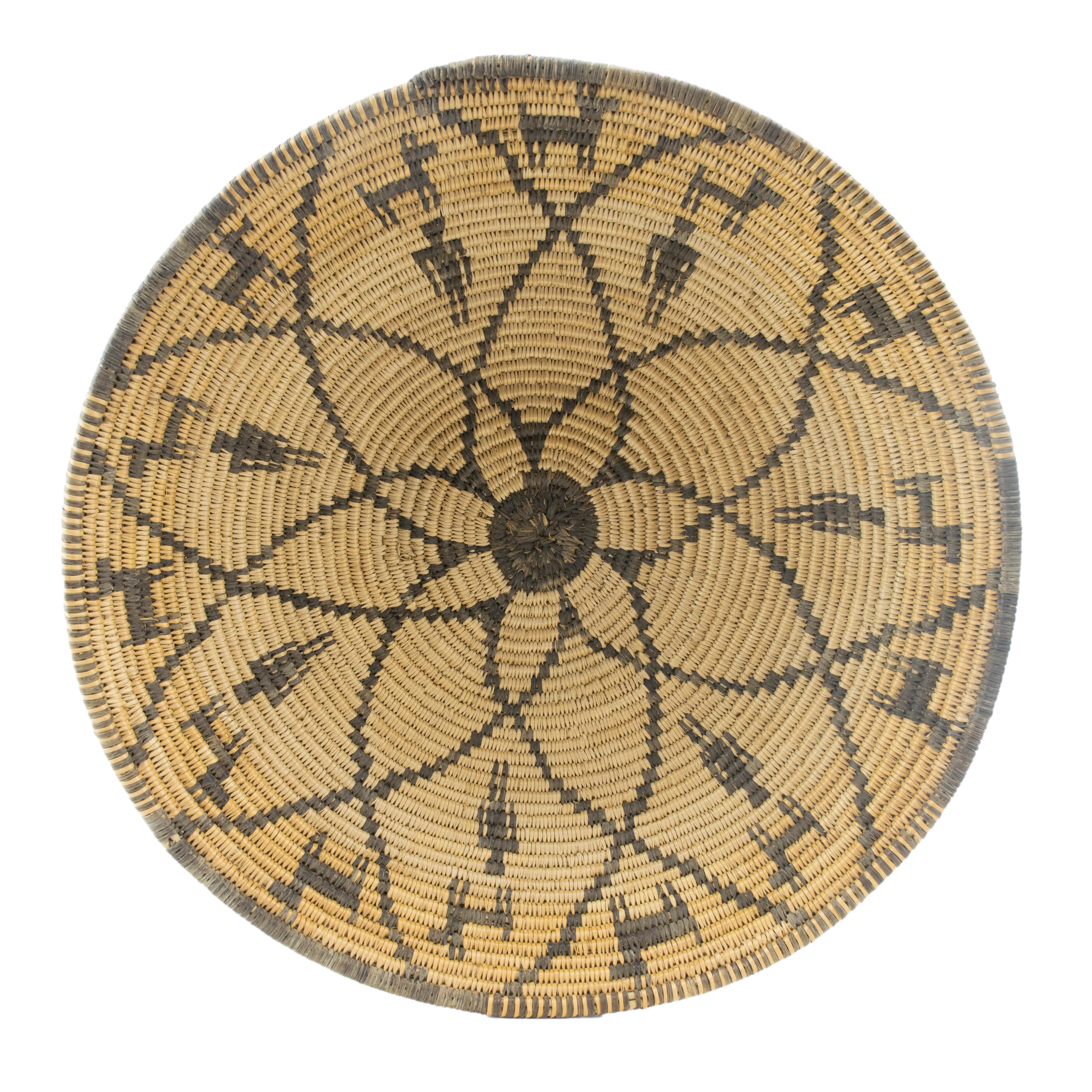 Native American Large Fine Apache Basket For Sale