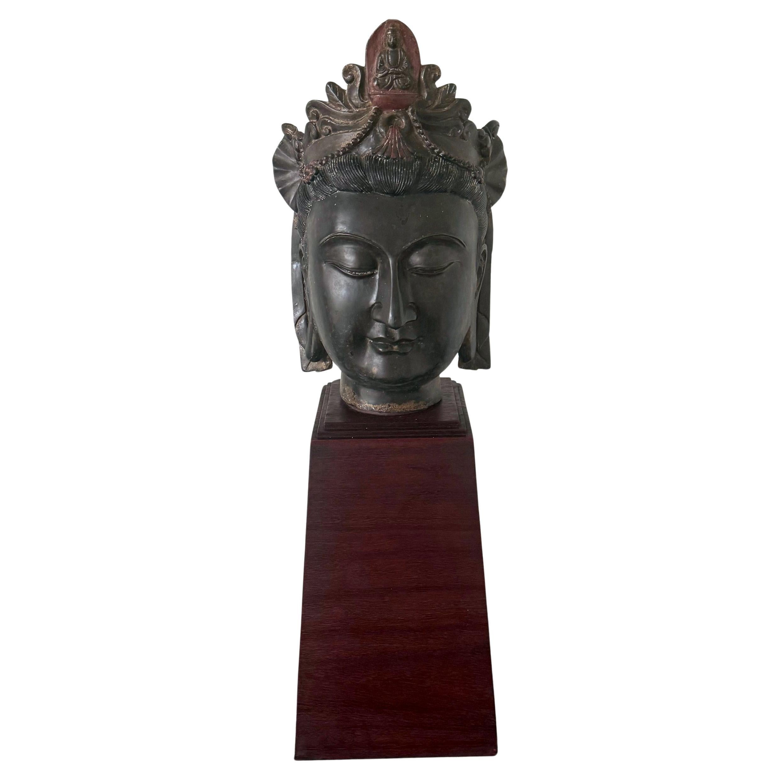 Large Fine Bronze Head of Bodhisattva Avalokitesvara Qing Dynasty For Sale 8