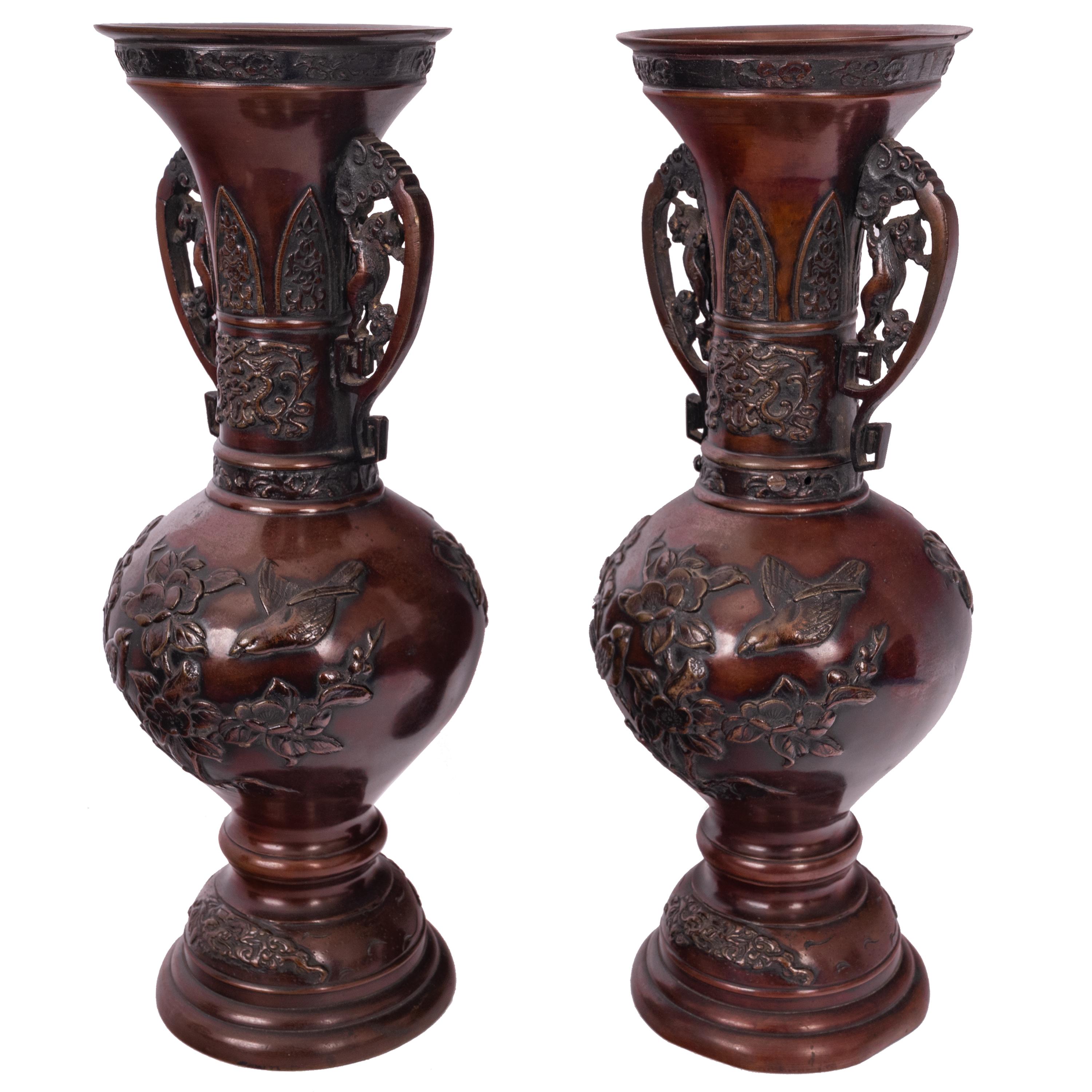 Cast Large & Fine Pair of Antique Japanese Meiji Period Patinated Bronze Vases, 1890