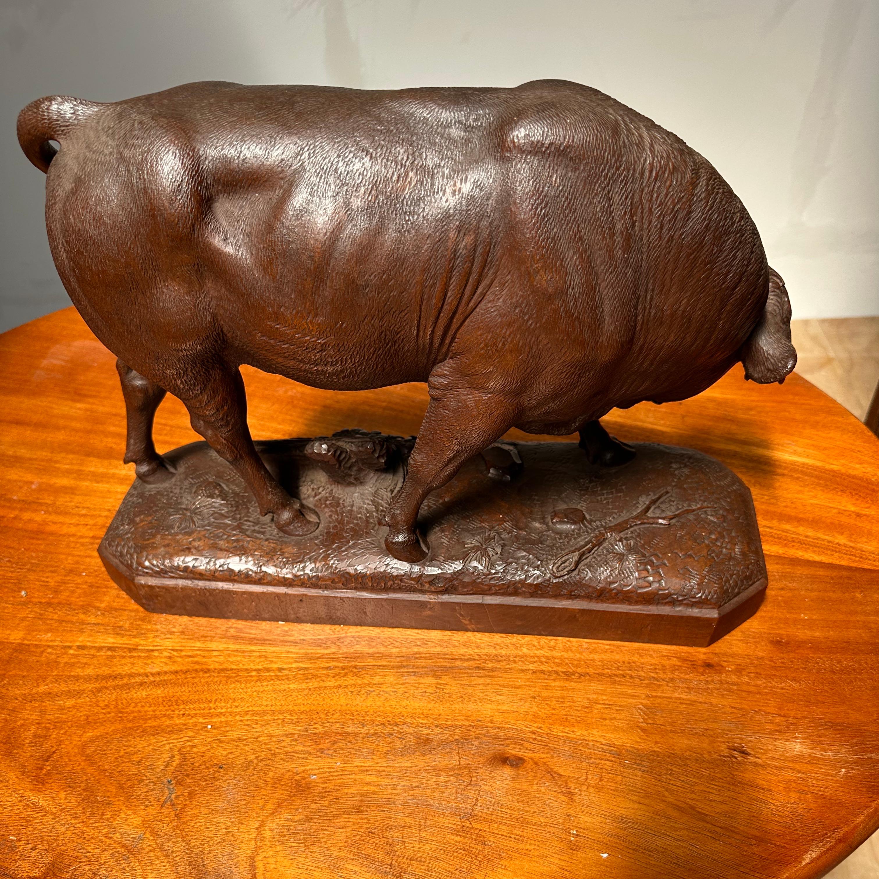 Large & Finest Quality, Antique Carved Nutwood Swiss Black Forest Bull Sculpture For Sale 7