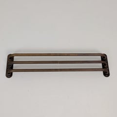 Tirador de puerta grande de diseño moderno finlandés de mediados de siglo, totalmente de latón, de los años 50