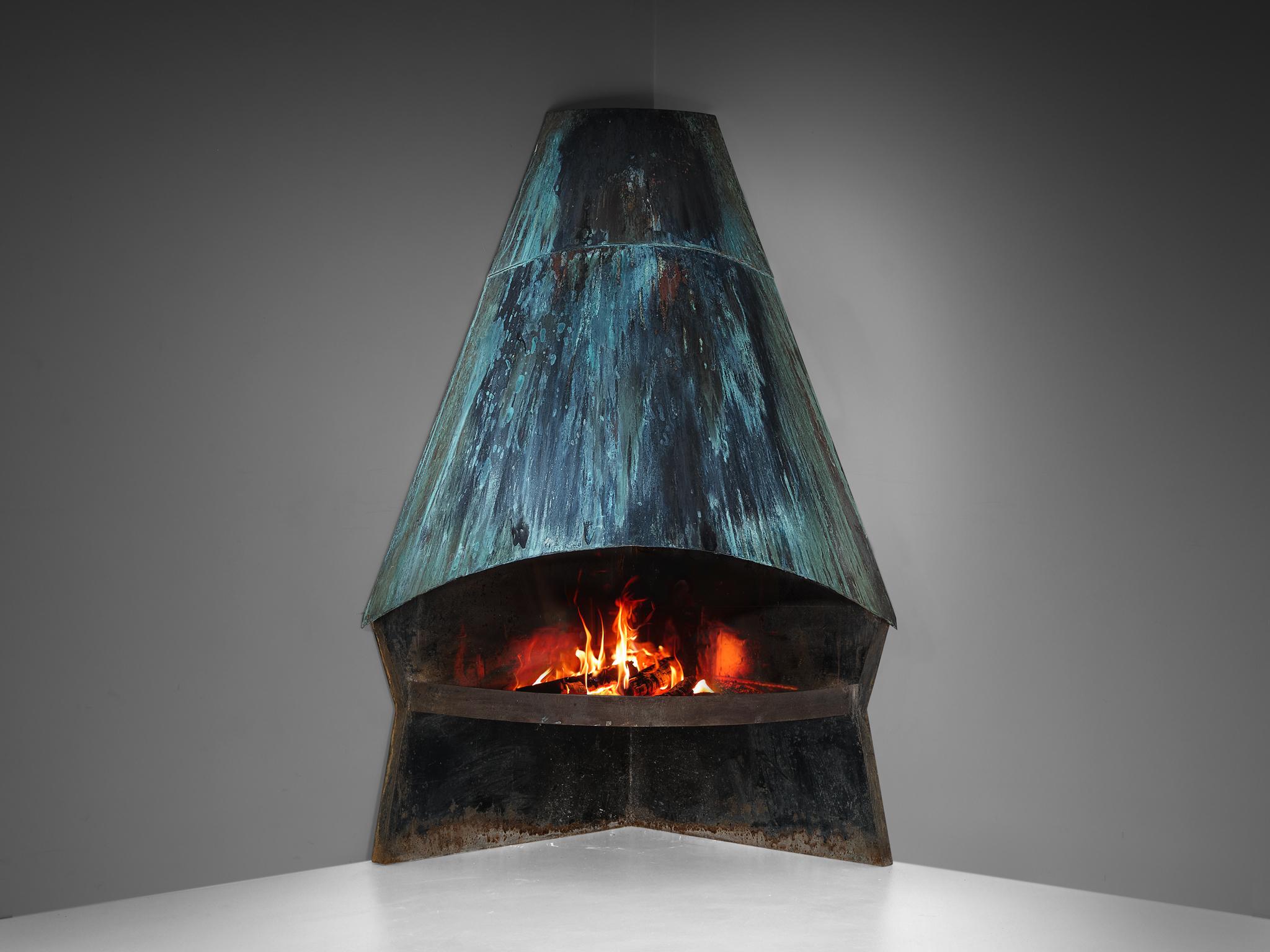 Post-Modern Large Fire Place in Patinated Sheet Steel 203 cm/80 inch Tall  For Sale