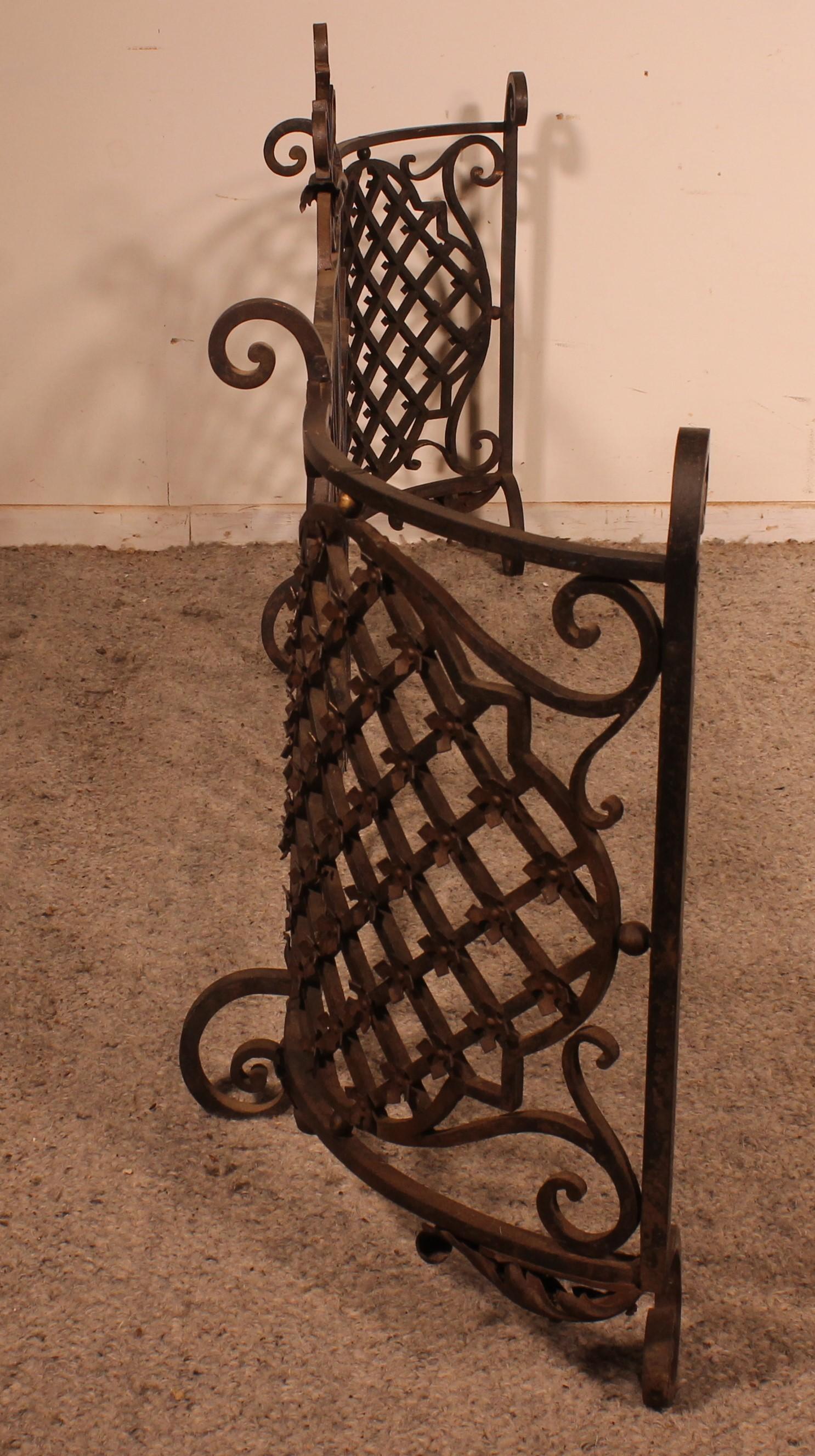 Large Fire Place Screen Or Firewall In Wrought Iron-19th Century For Sale 4
