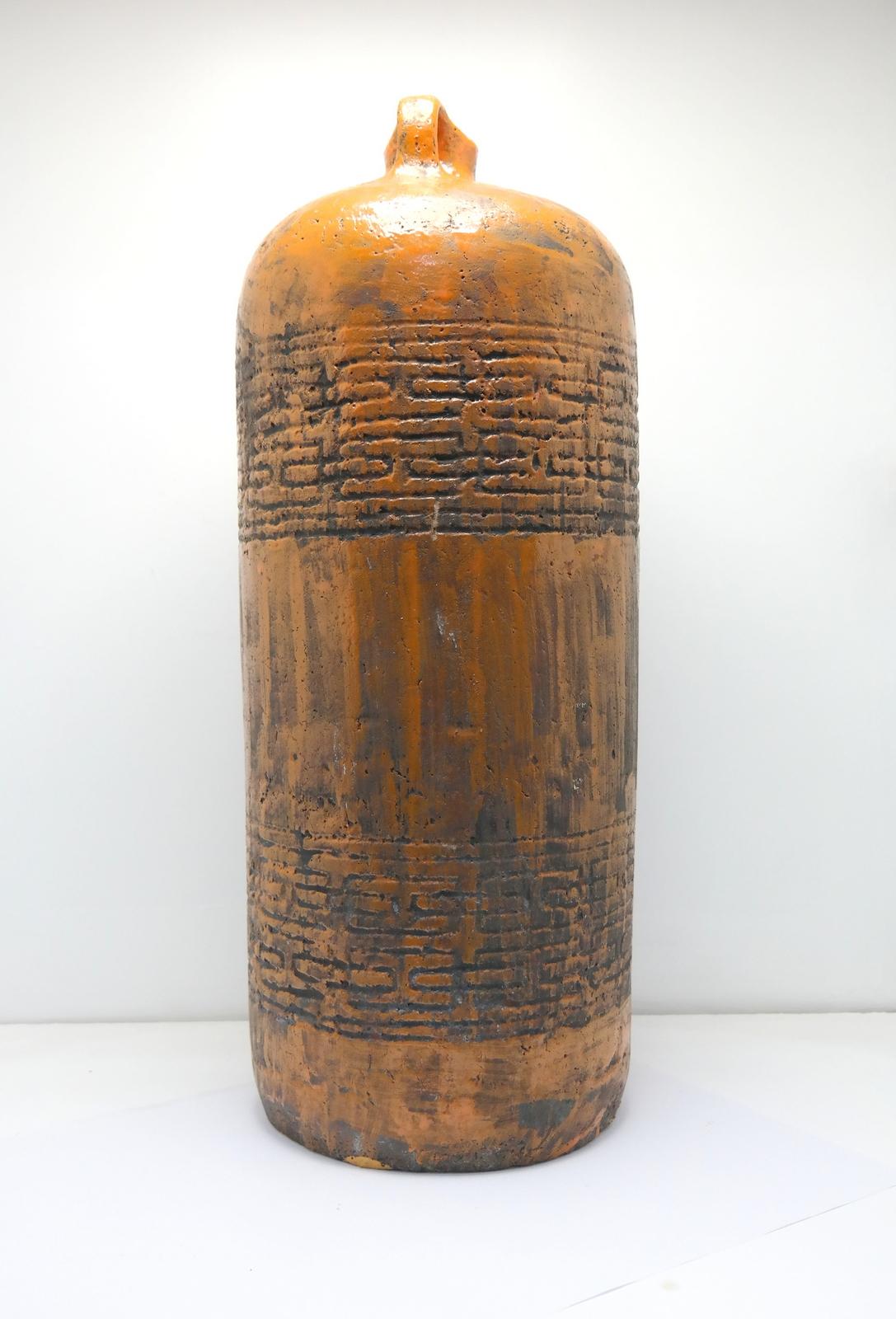 Large fireclay earthenware floor vase by Zsuzsa Hornung, 1972.