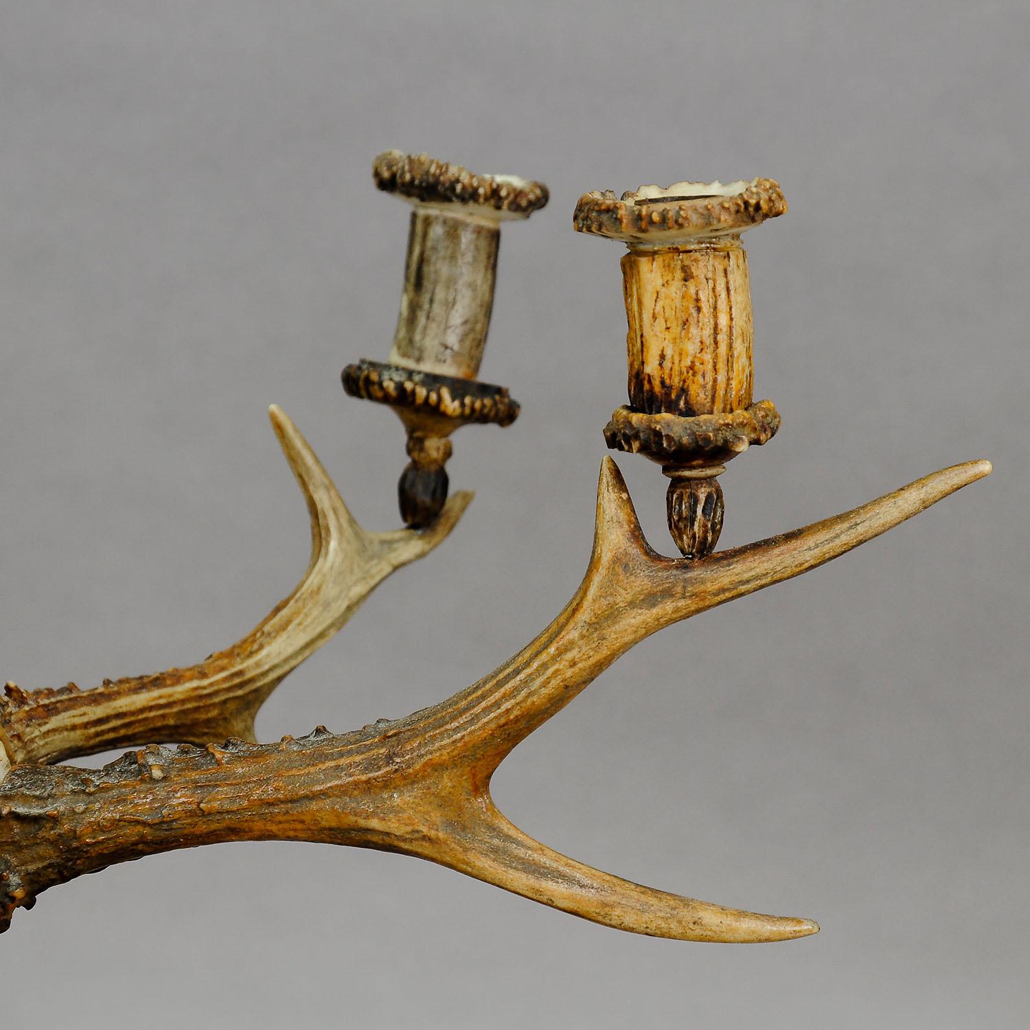 Large Five Armed Cabin Decor Antler Candelabra, 1880 In Good Condition For Sale In Berghuelen, DE