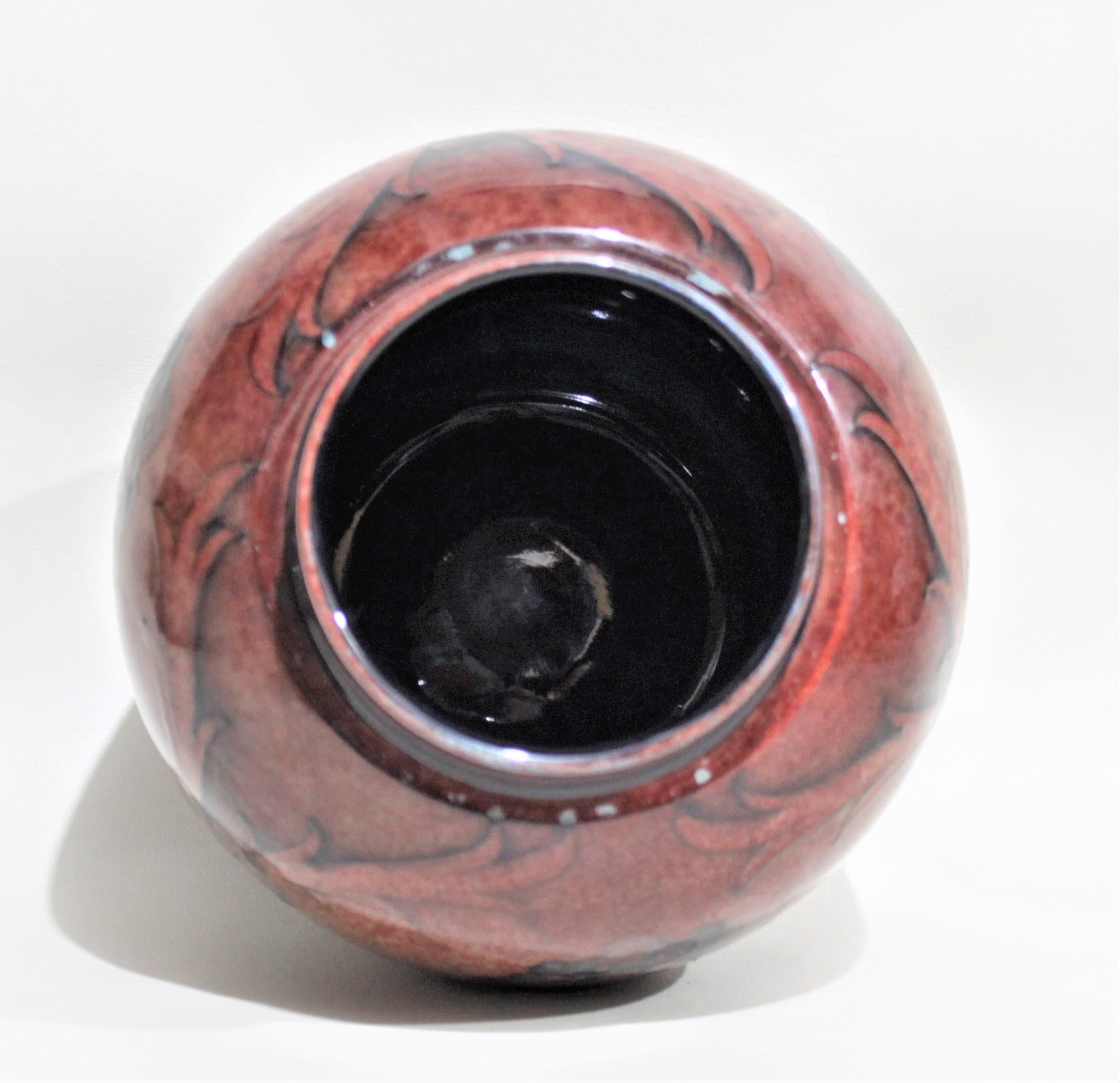 Hand-Crafted Large Flambé Art Deco Moorcroft Ginger Jar with a Very Rare Floral Pattern