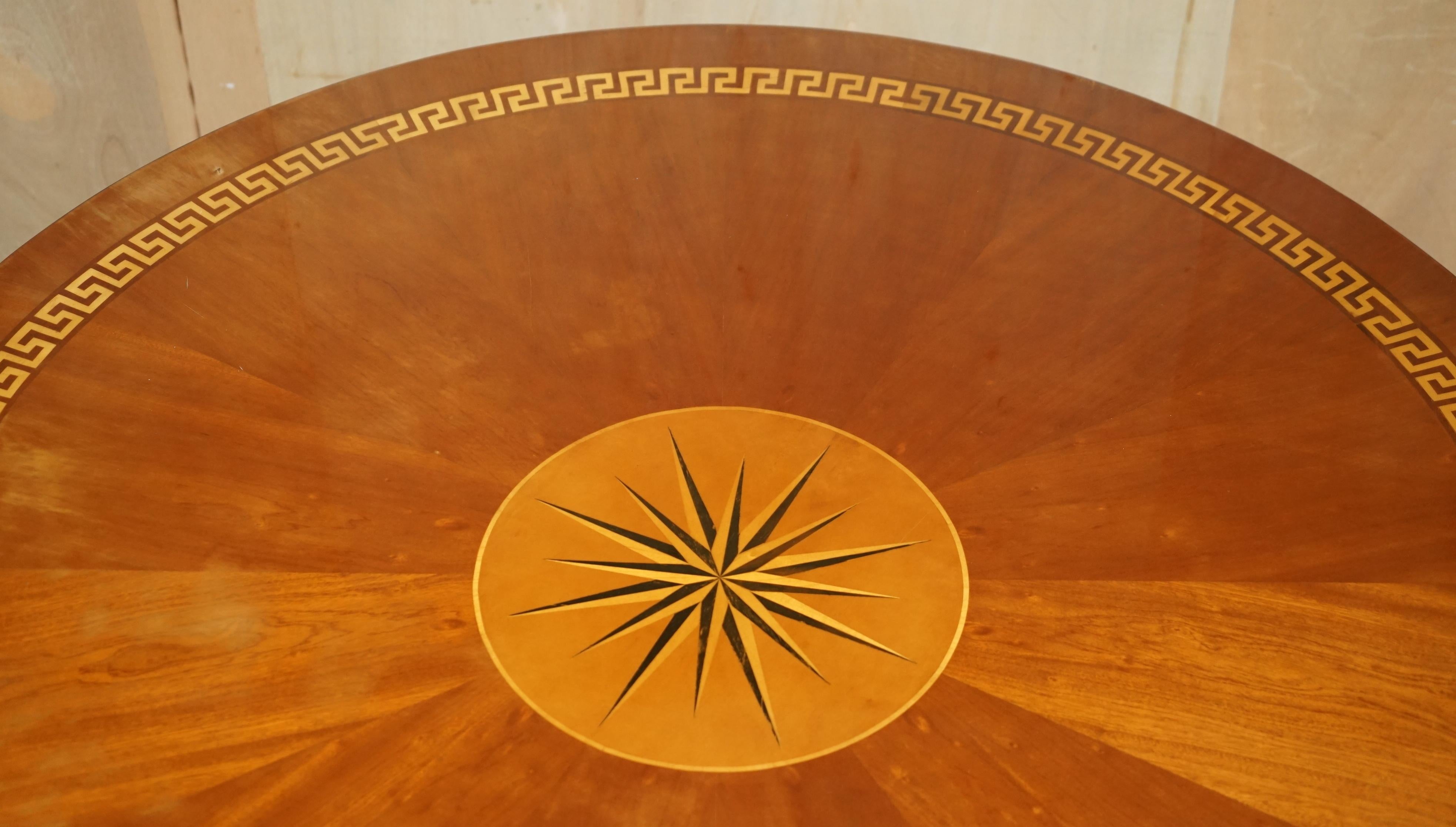 LARGE FLAMED HARDWOOD 6-8 PERSON ROUND DiNING TABLE WITH GREEK KEY DESIGN INLAY For Sale 4