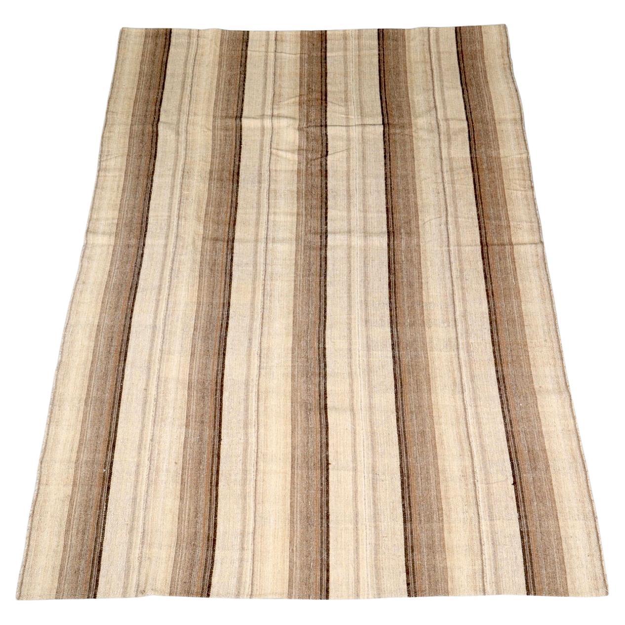 Large flat-wave Persian rug For Sale