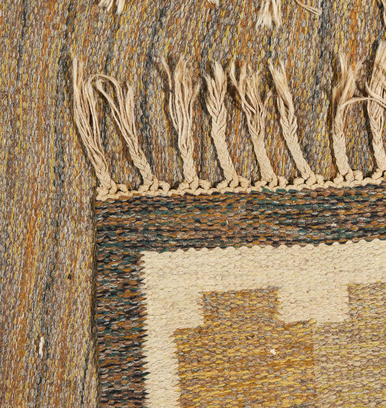 Scandinavian Modern Large flat wave rug by Ingegerd Silow  For Sale
