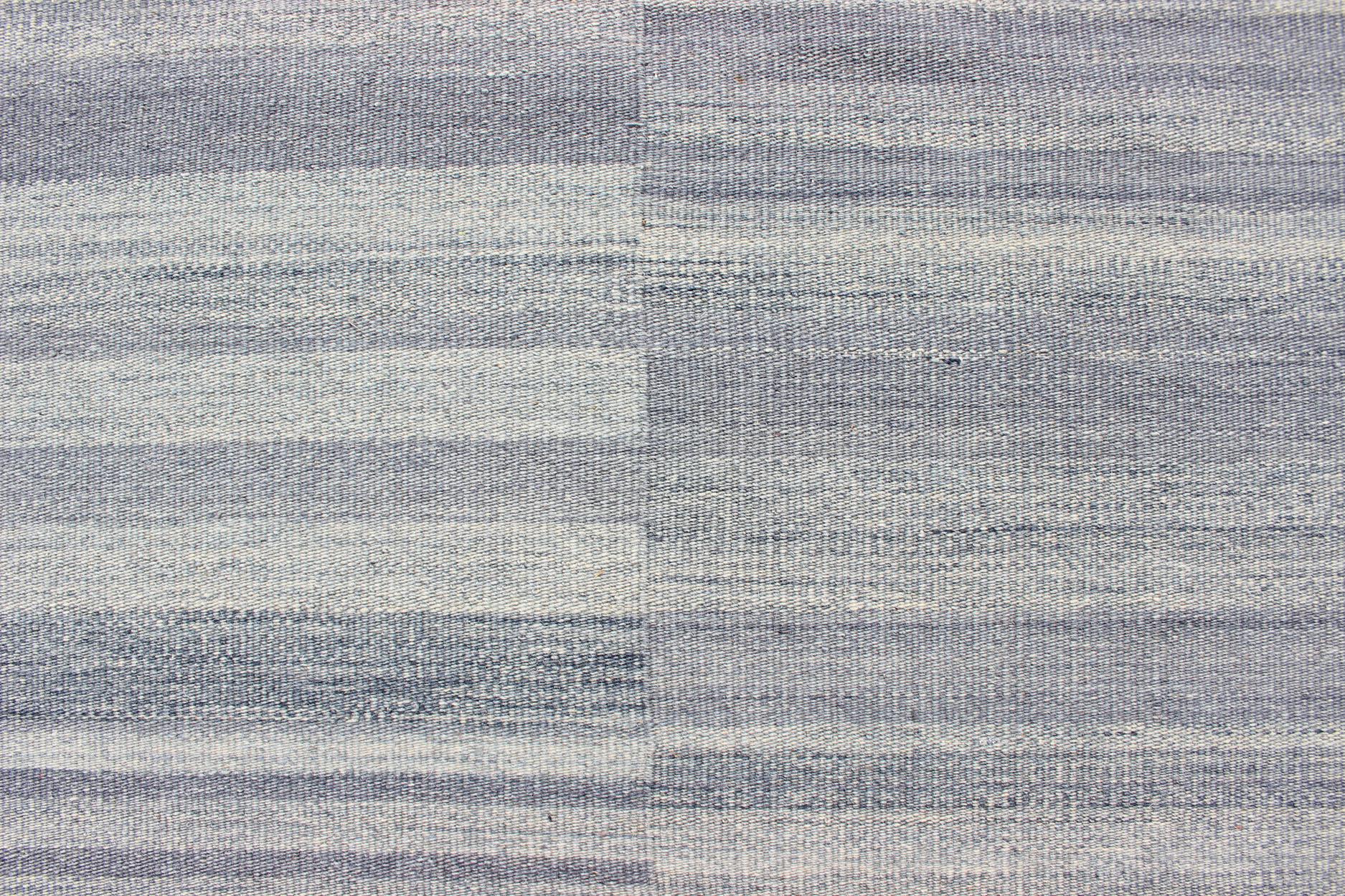 Kilim grande a righe variegate dal design moderno in blu 12'1 x 16'5 in vendita 5