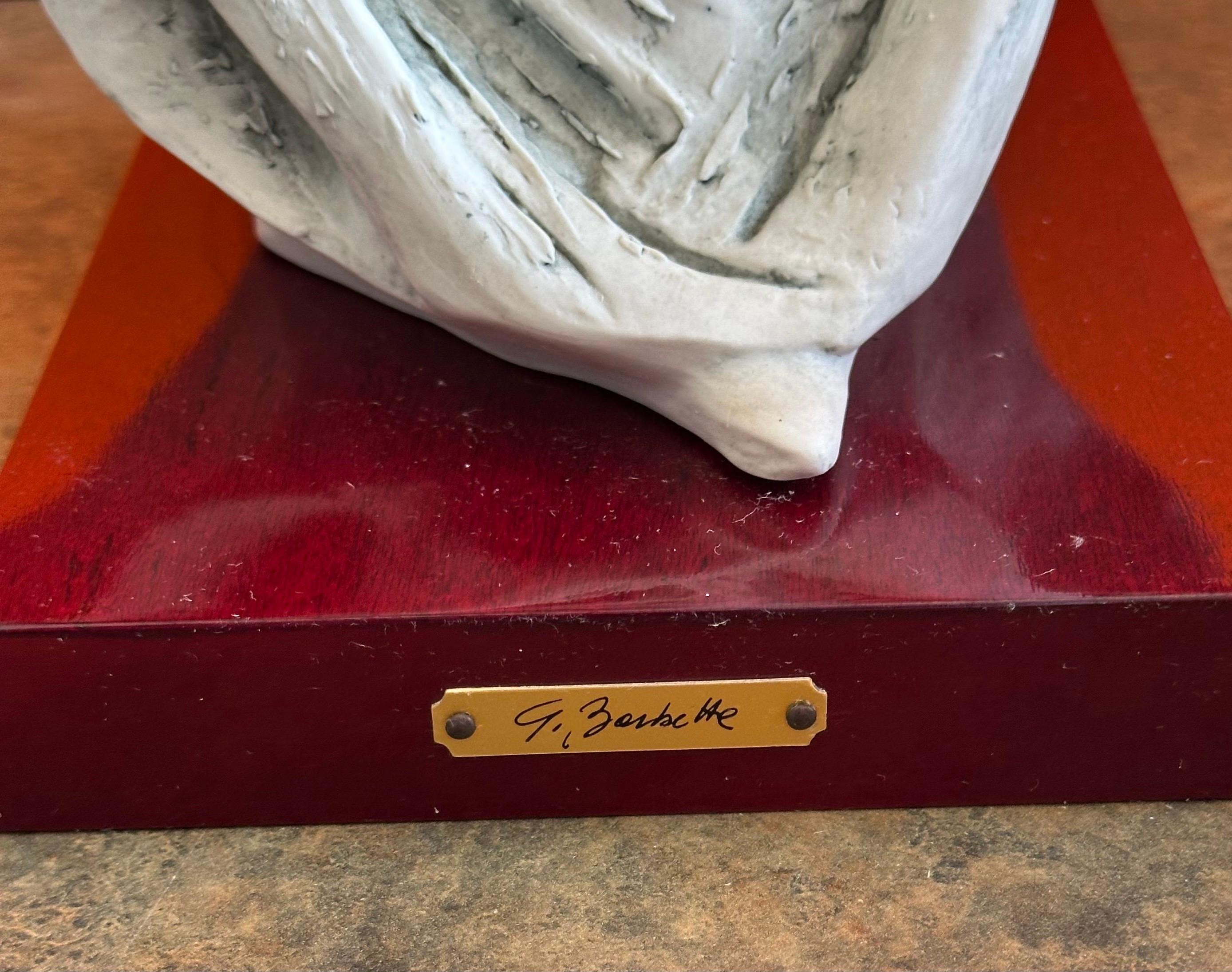 Grande statuetta di donna in porcellana Flavia Vera di Giovanni Barbetta in vendita 6