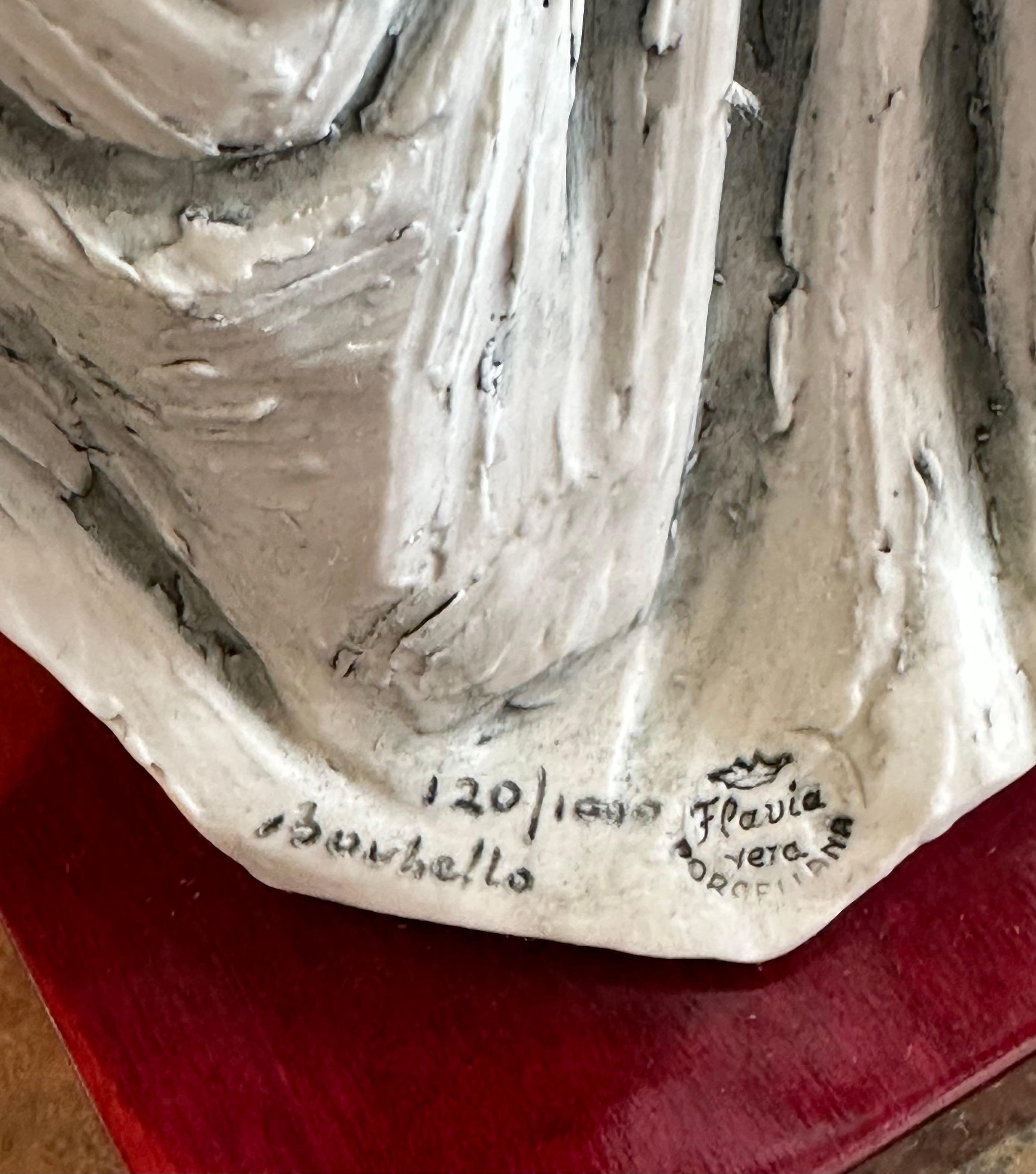 Grande statuetta di donna in porcellana Flavia Vera di Giovanni Barbetta in vendita 8