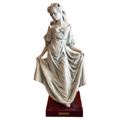 Large Flavia Vera Porcelain Figurine of a Woman by Giovanni Barbetta