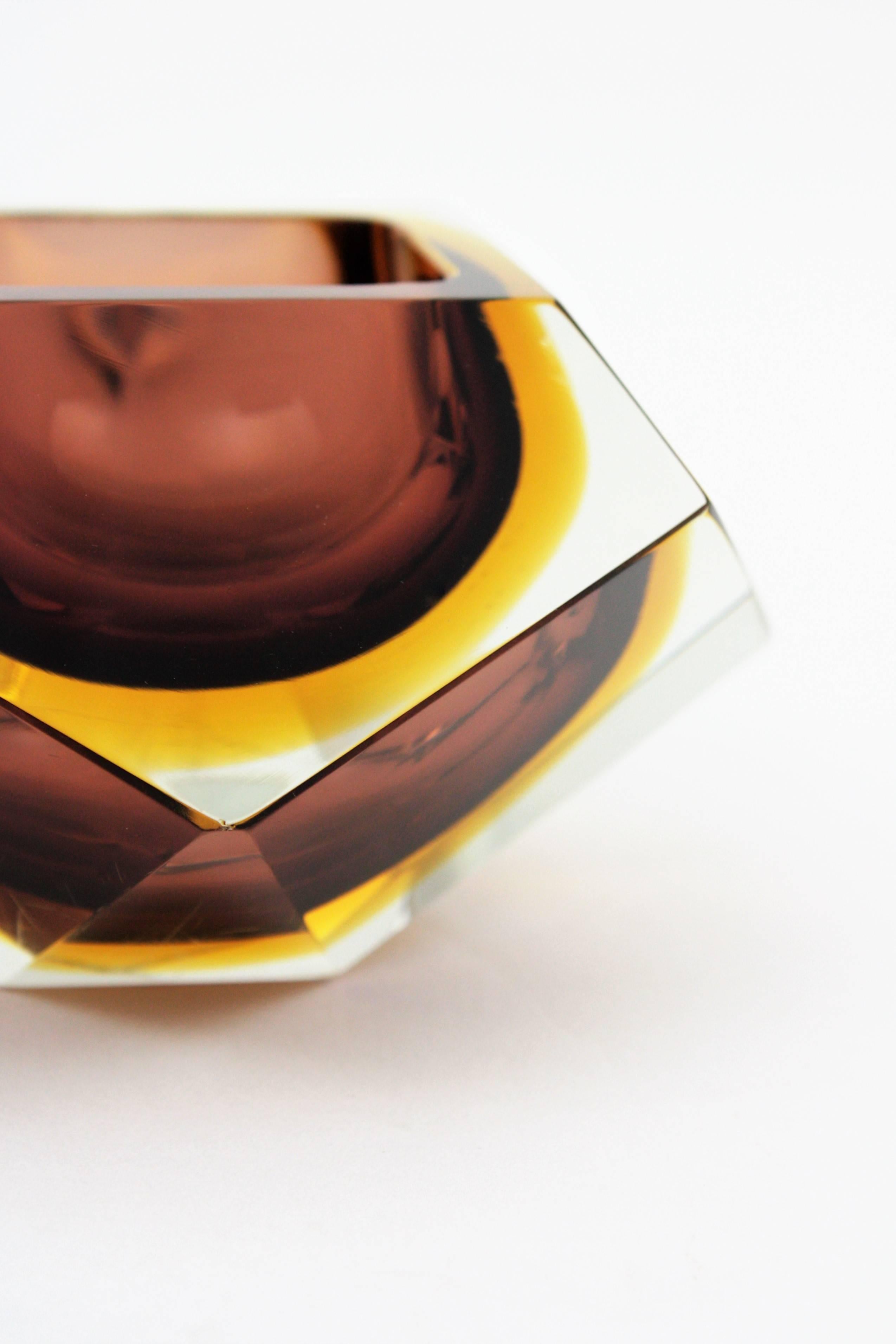 Large Flavio Poli Brown & Amber Sommerso Diamond Shape Faceted Murano Glass Bowl 3