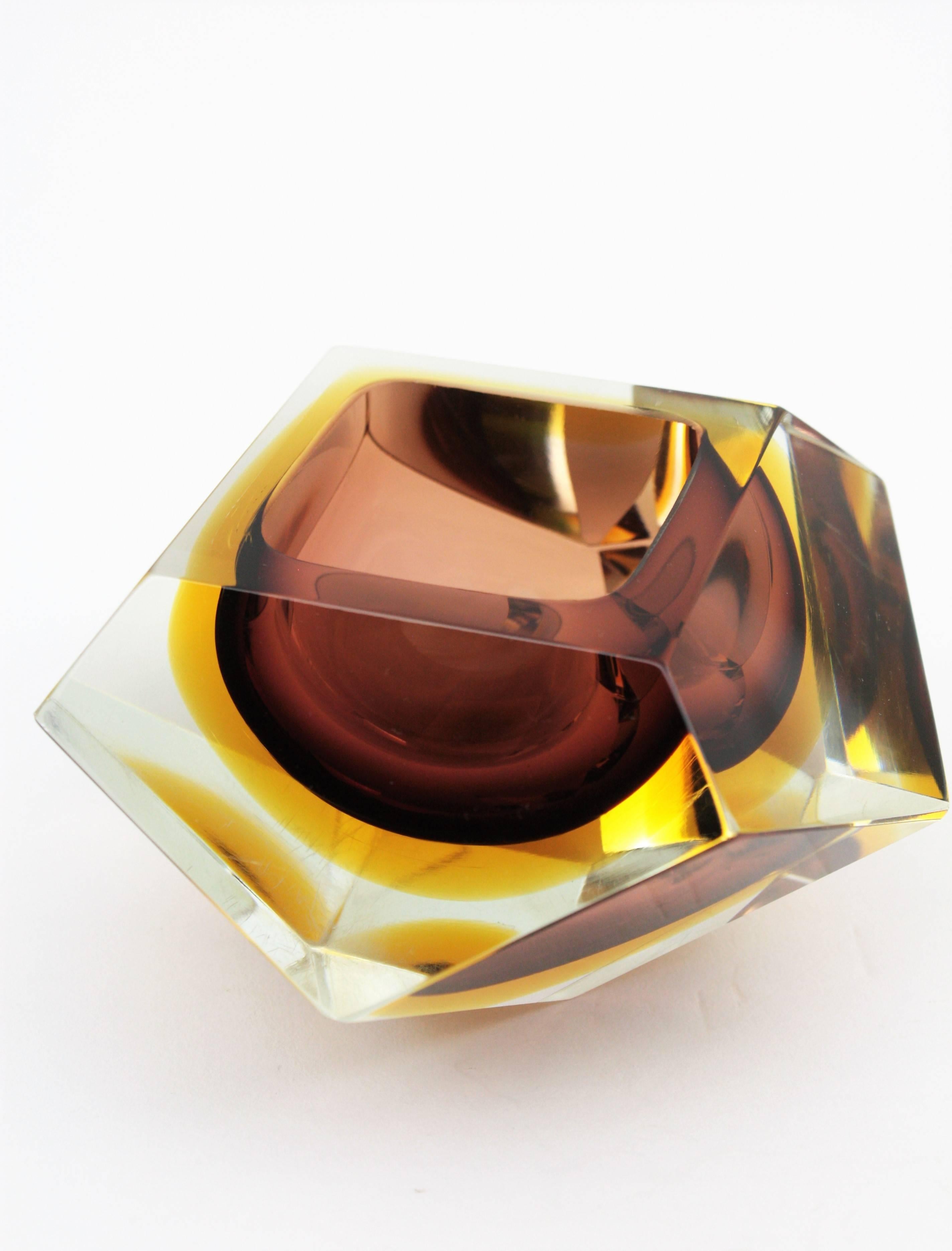 Italian Large Flavio Poli Brown & Amber Sommerso Diamond Shape Faceted Murano Glass Bowl