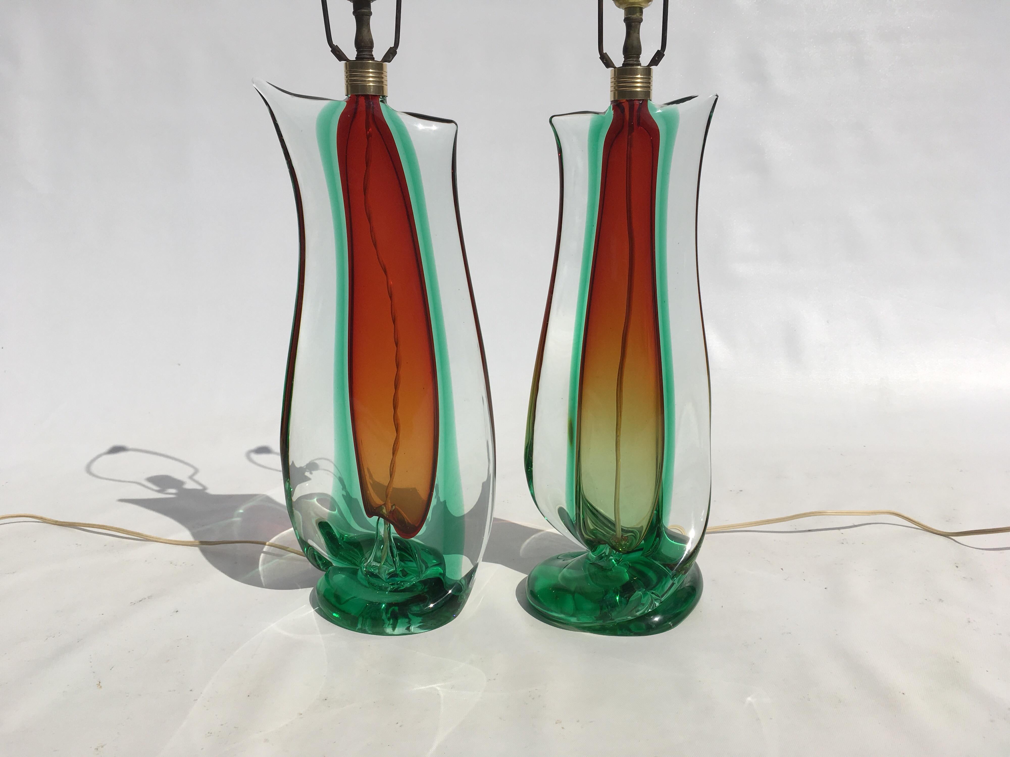 Stunning pair of table lamps, 30