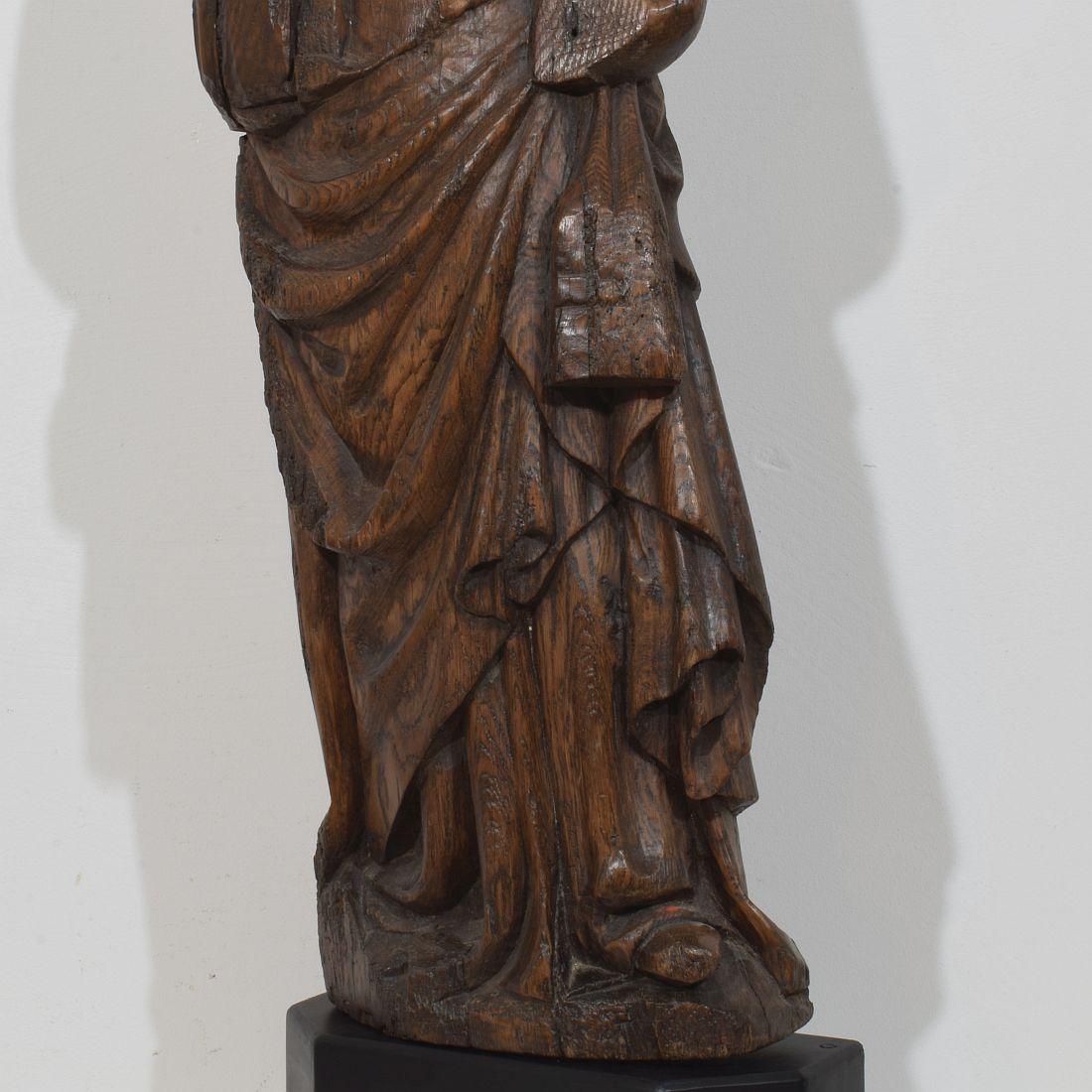 Grande Madone médiévale gothique flamande du XVe/XVIe siècle en chêne sculpté en vente 4