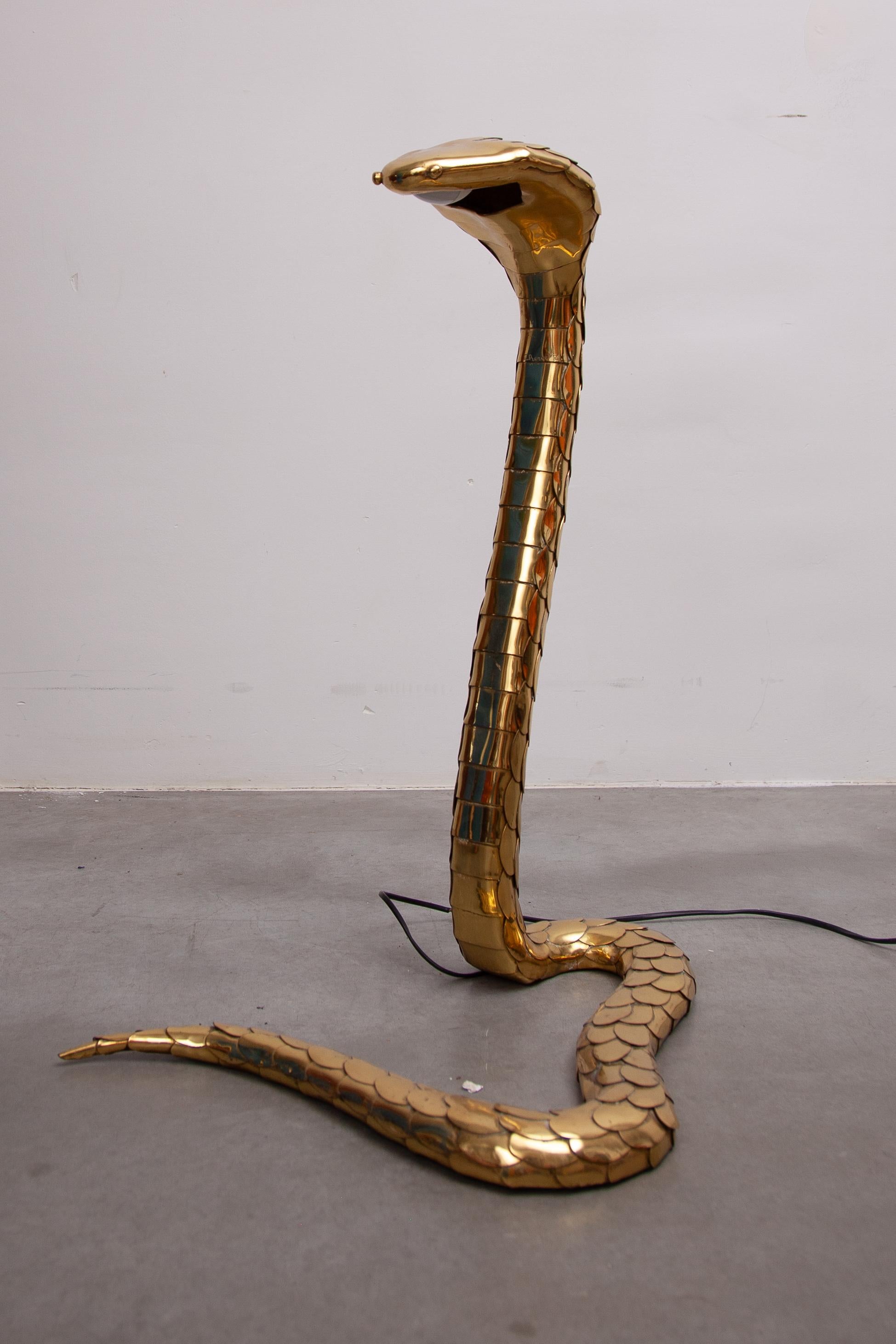 Grand lampadaire, sculpture de cobra signée par Alain Chevret, 1985, France en vente 4