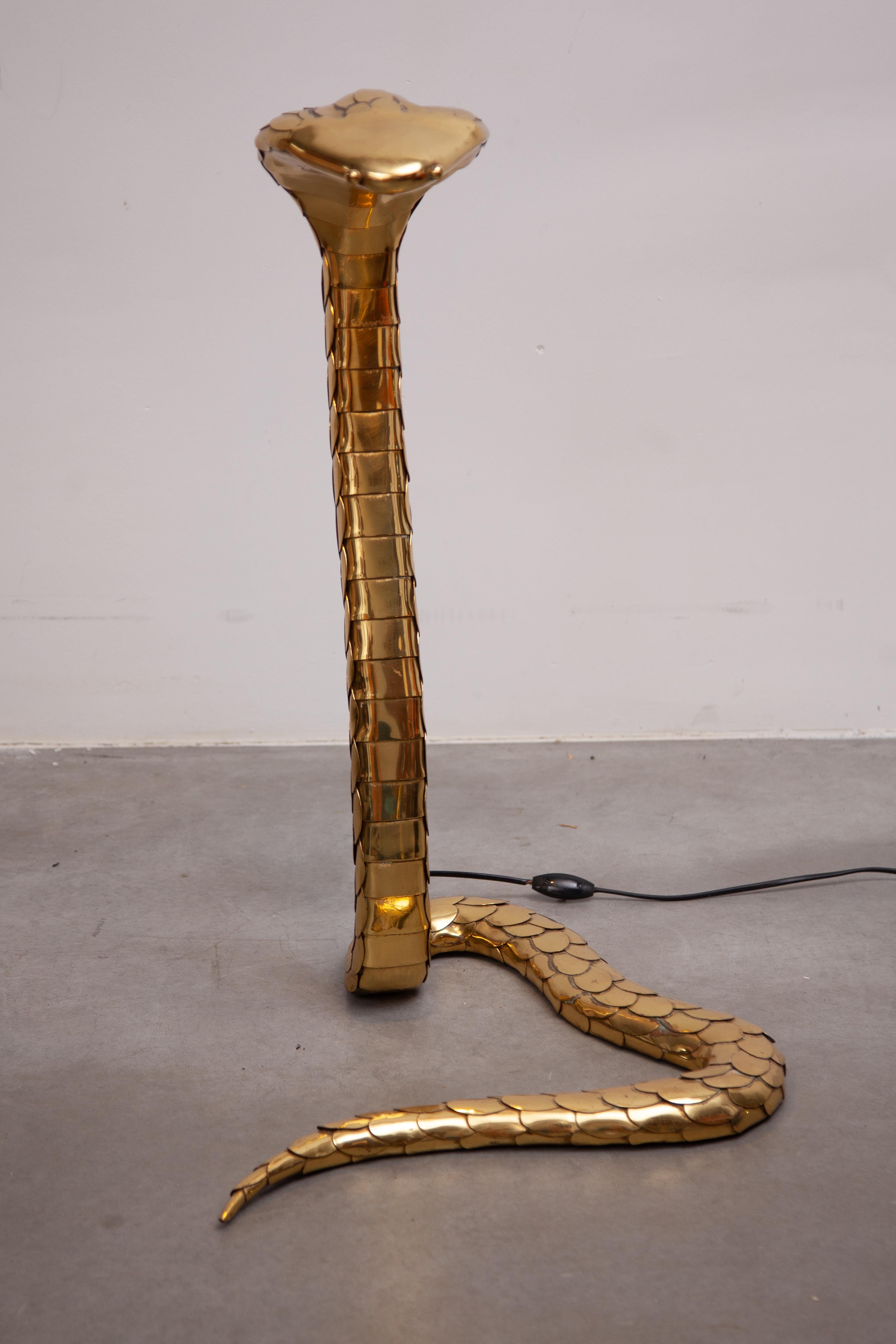 Fin du 20e siècle Grand lampadaire, sculpture de cobra signée par Alain Chevret, 1985, France en vente