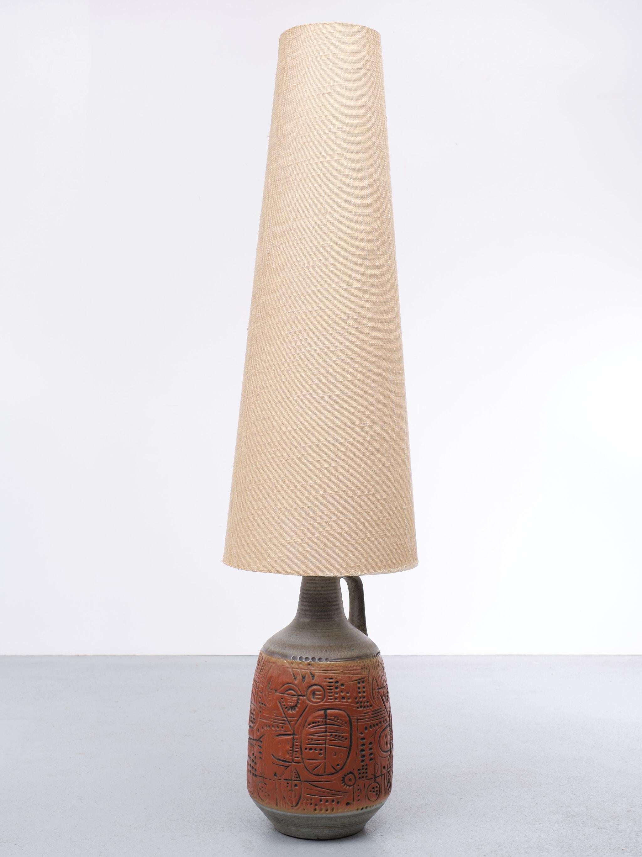 walter gerhards lamp