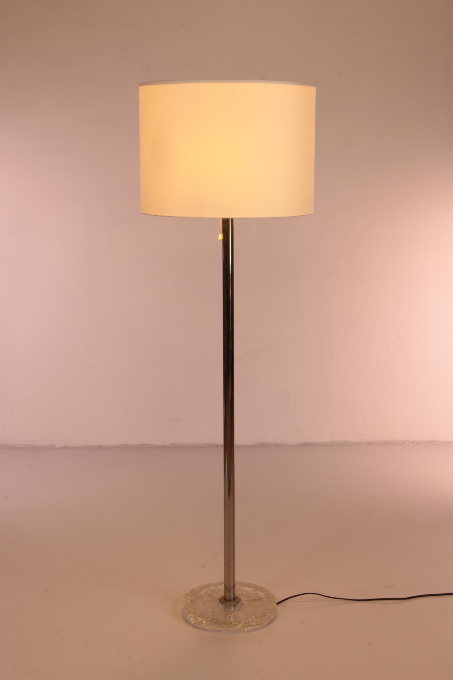 Large Floor Lamp with Chrome Stem and 3 Light Fittings in the Shade by Temde For Sale 8