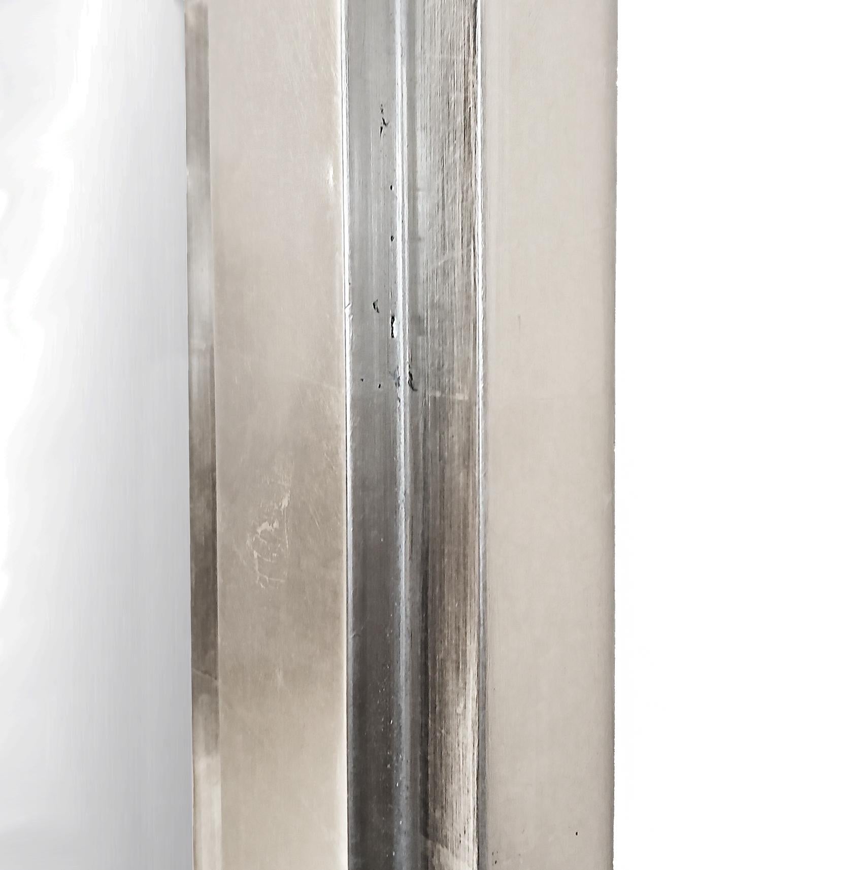 Großer Bodenspiegel mit blattförmigem Rahmen aus Metall, von Vicente Wolf im Angebot 3