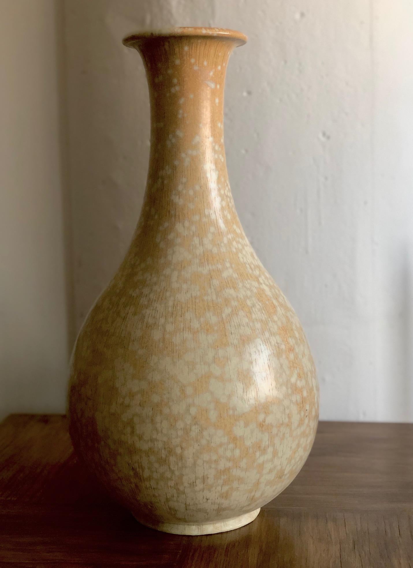 Swedish Large floor vase by Gunnar Nylud For Sale