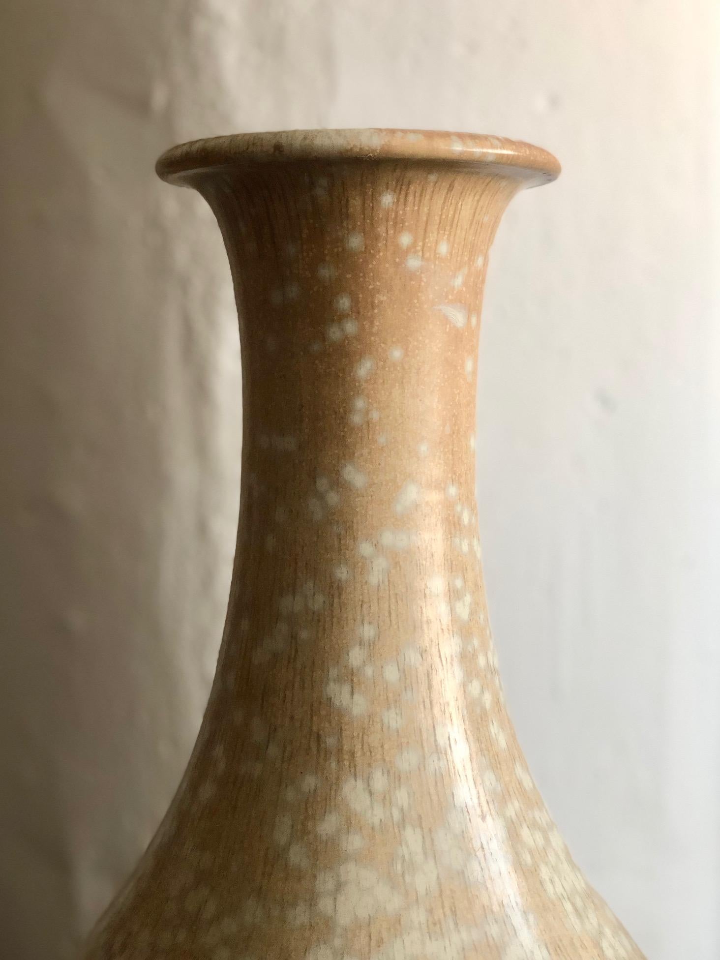 Mid-20th Century Large floor vase by Gunnar Nylud For Sale