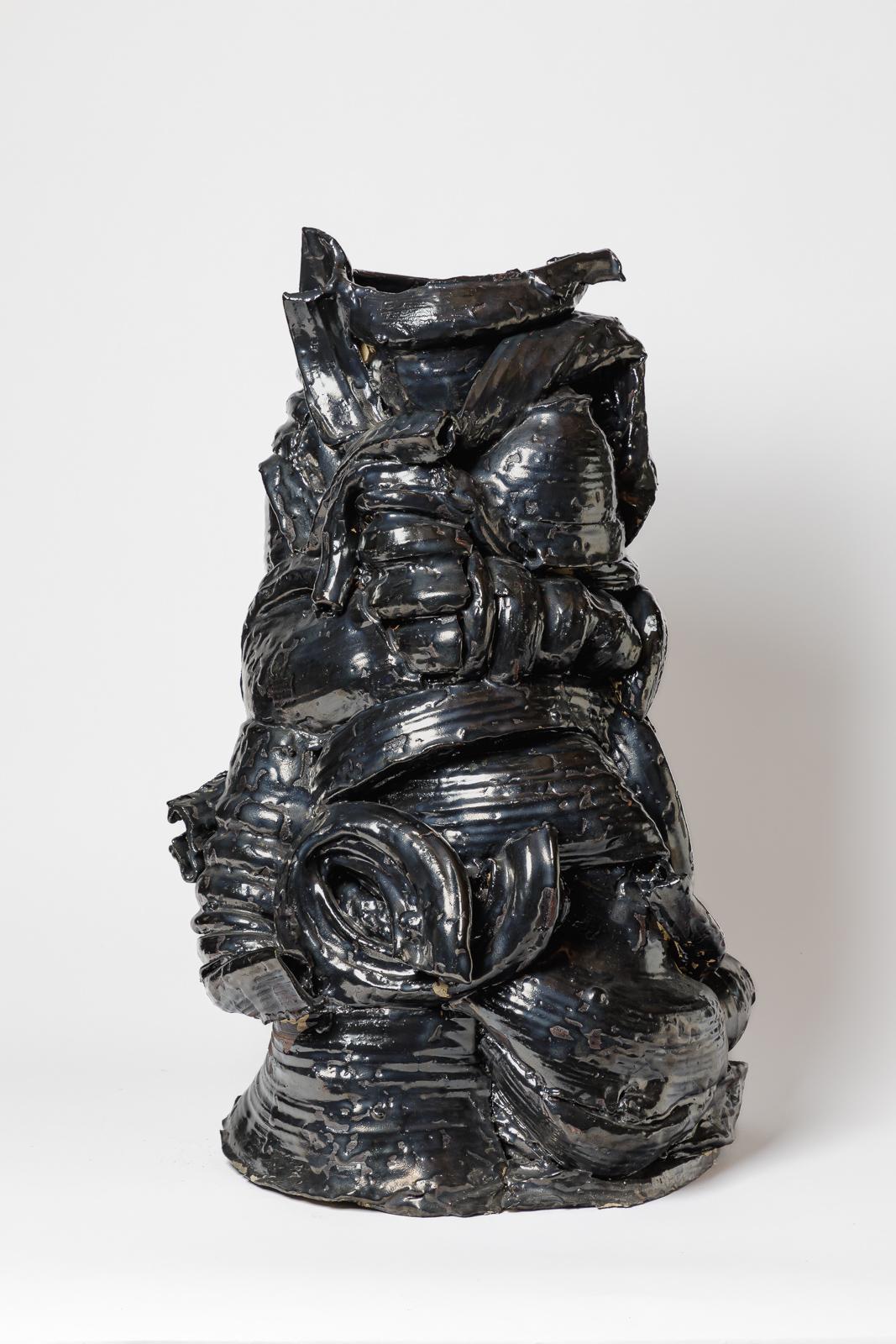 Français Grand vase de sol en céramique émaillée noire de Patrick Crulis, 2024 en vente