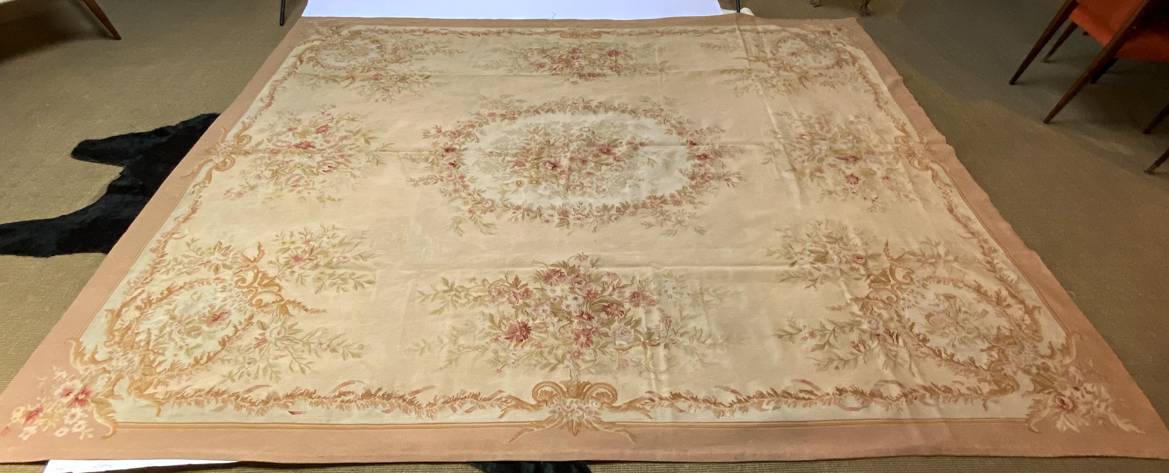 Mid-20th Century Large Floral Apricot Wool Aubusson Rug For Sale
