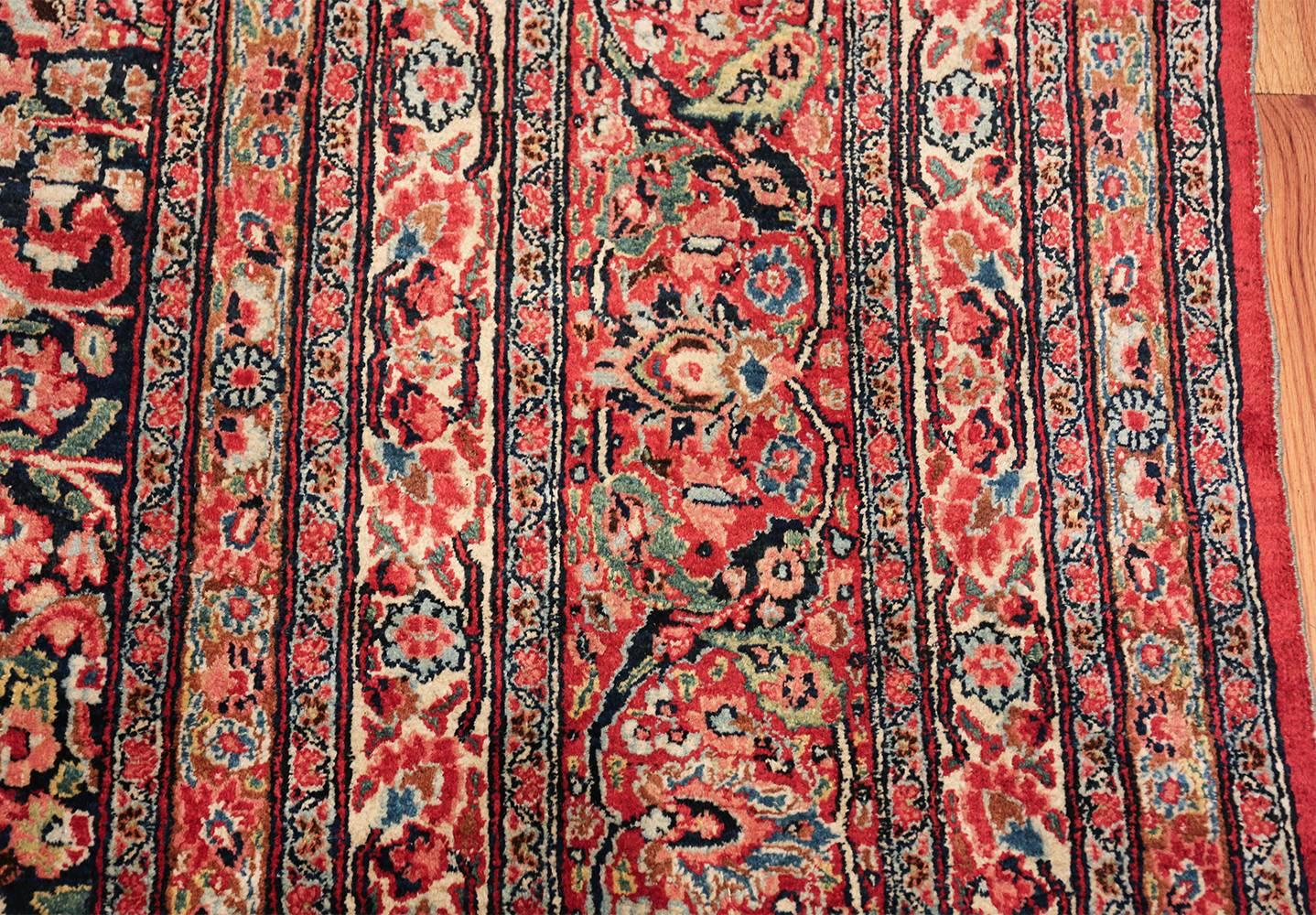 Tapis persan ancien du Khorassan. Taille : 13' 3