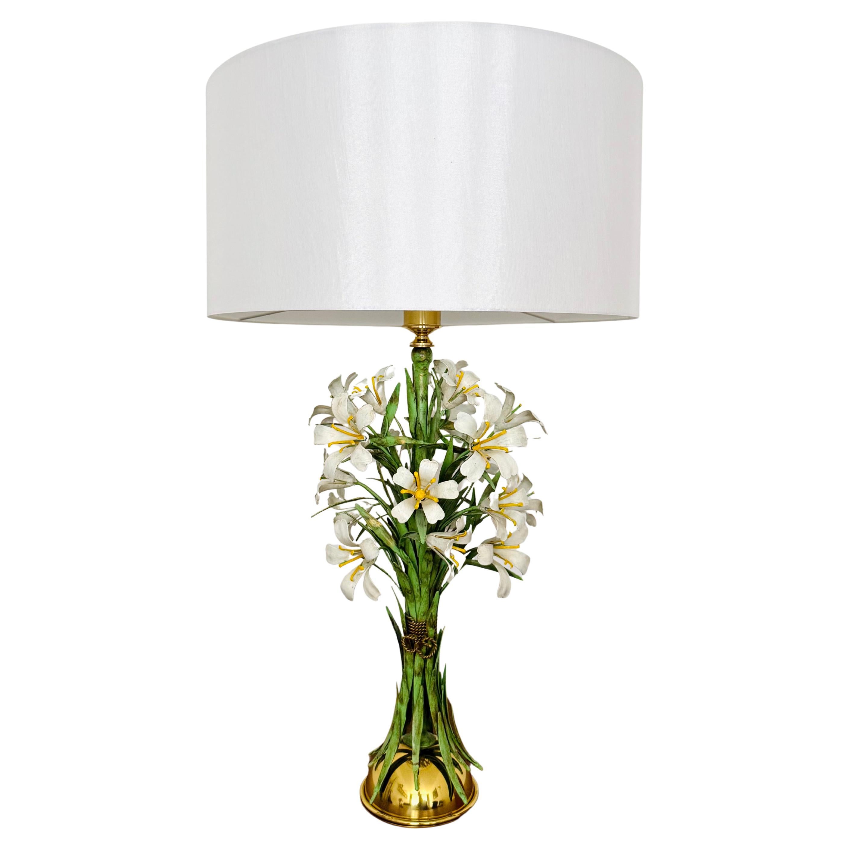 Grande lampe de table italienne à fleurs Hollywood Regency en vente